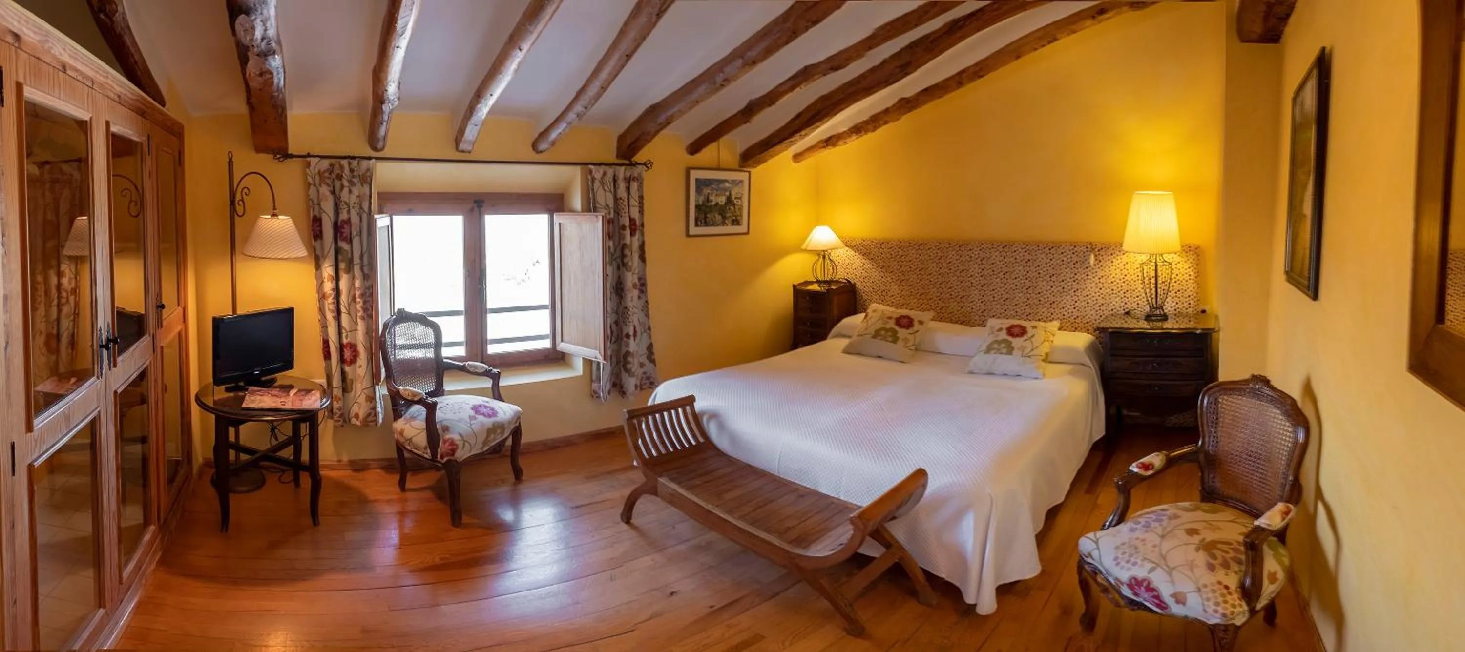 Photo of the whole room, Bed in Hotel Rural Mas Fontanelles
