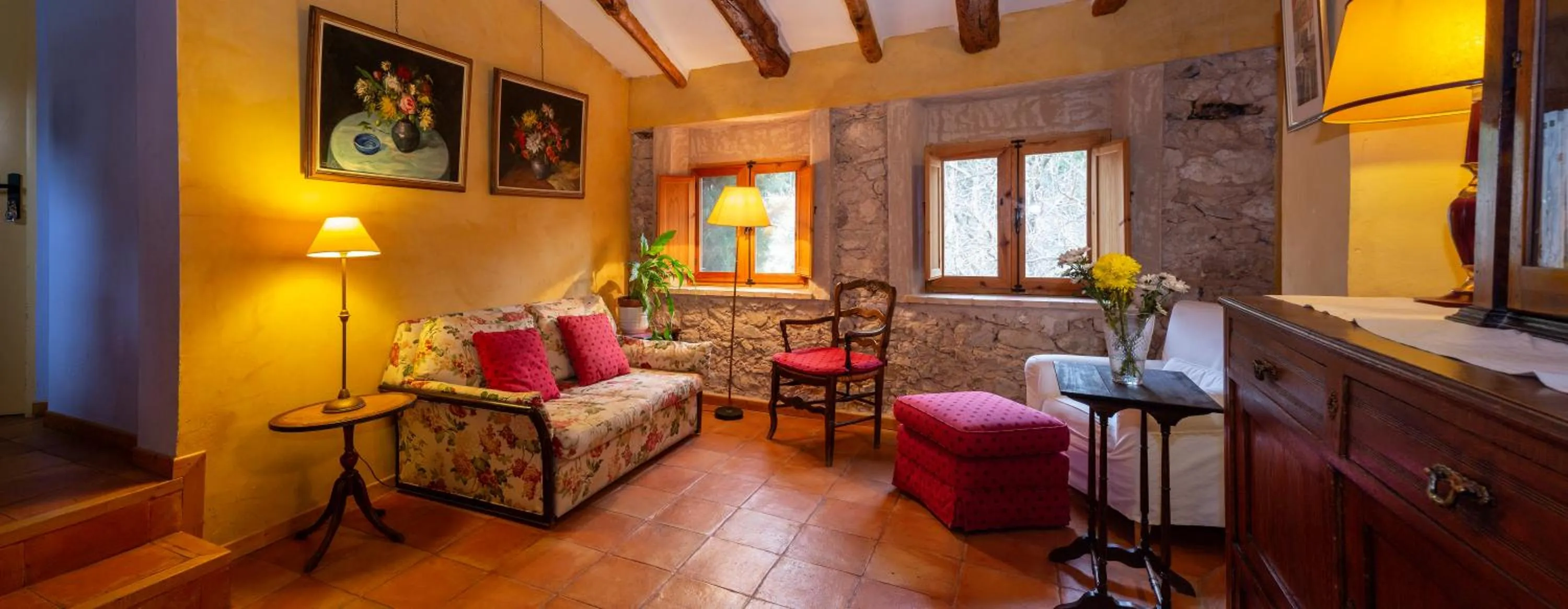 Living room in Hotel Rural Mas Fontanelles