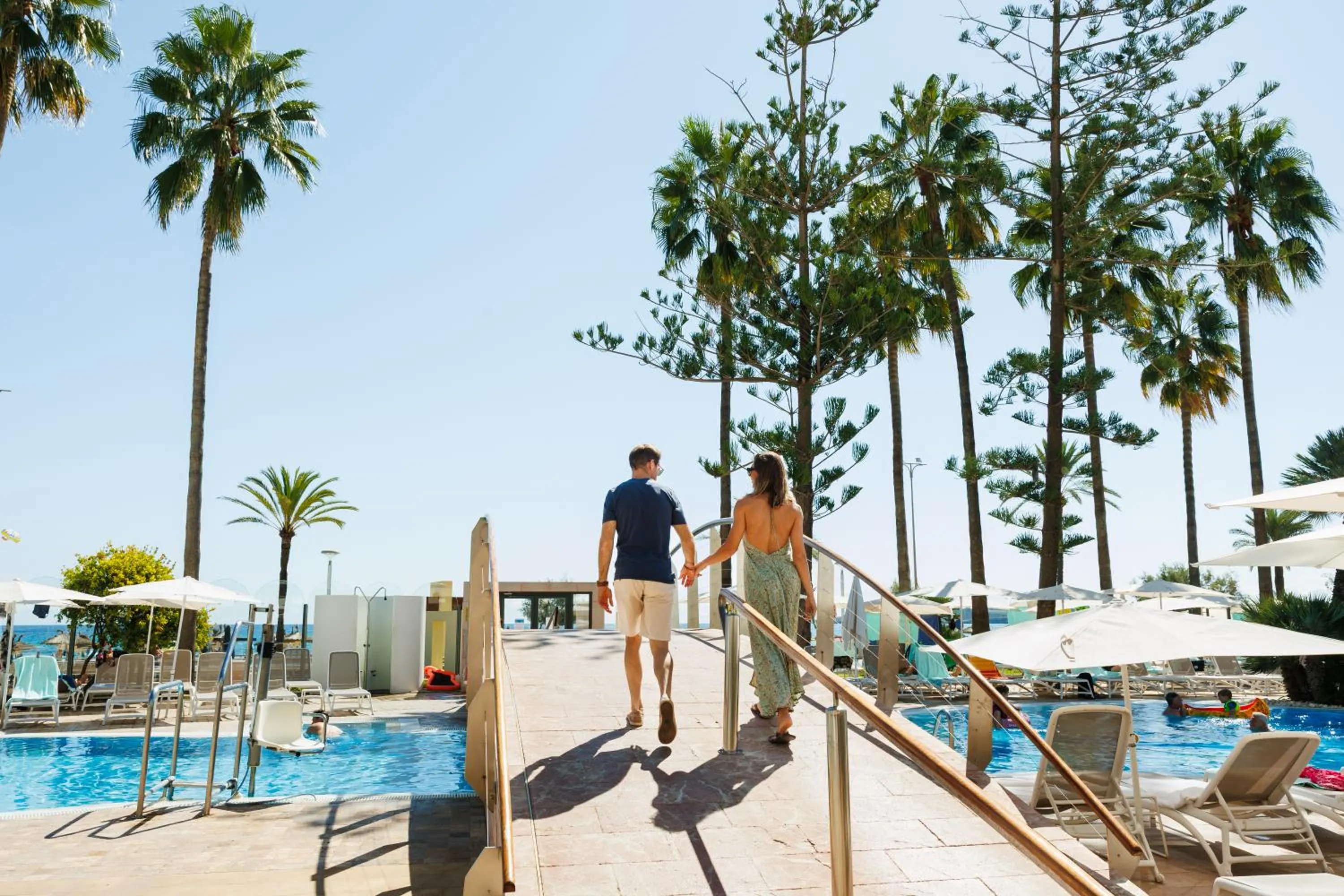 Swimming pool in CM Playa del Moro