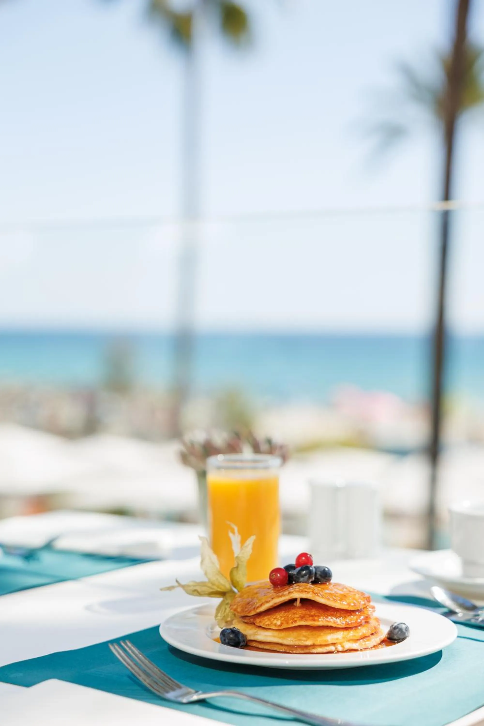 Breakfast in CM Playa del Moro