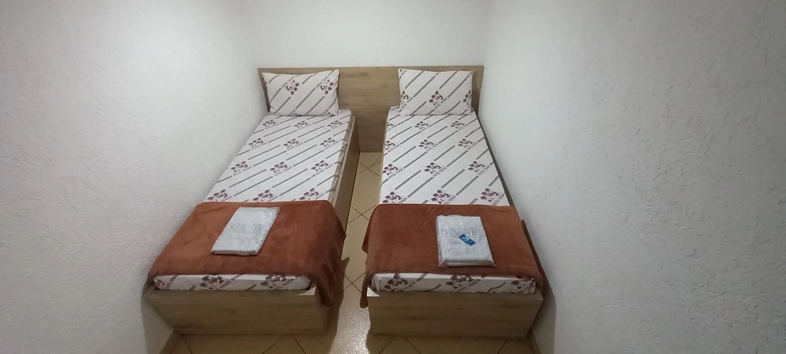 Bed in Hotel Tenda Brigadeiro - 5 Minutos a Pé do Metrô e Praça da Sé, 8 Minutos da Rua 25 de Março e Liberdade - Estacionamento Opcional