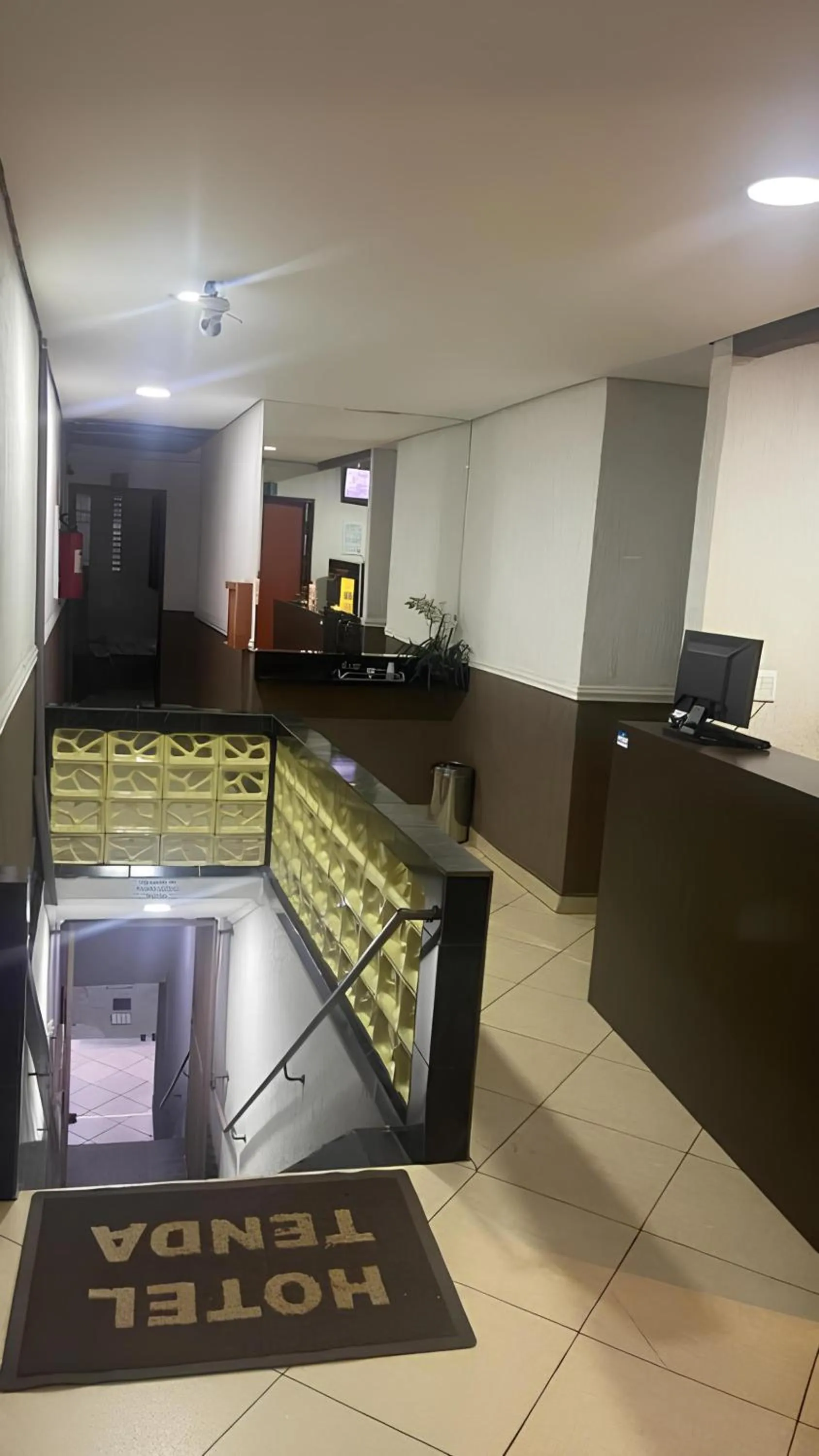 Lobby or reception in Hotel Tenda Brigadeiro - 5 Minutos a Pé do Metrô e Praça da Sé, 8 Minutos da Rua 25 de Março e Liberdade - Estacionamento Opcional