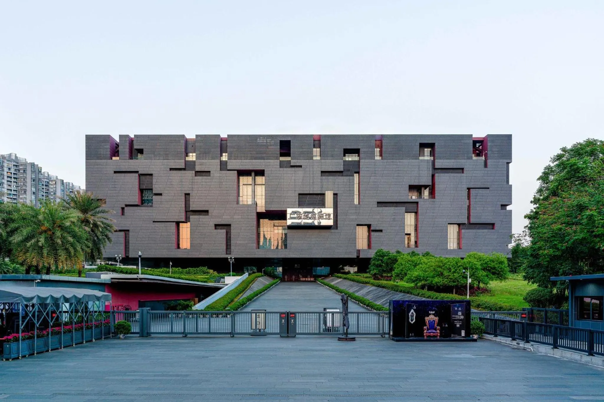 Nearby landmark in Holiday Inn Guangzhou Zhujiang New Town