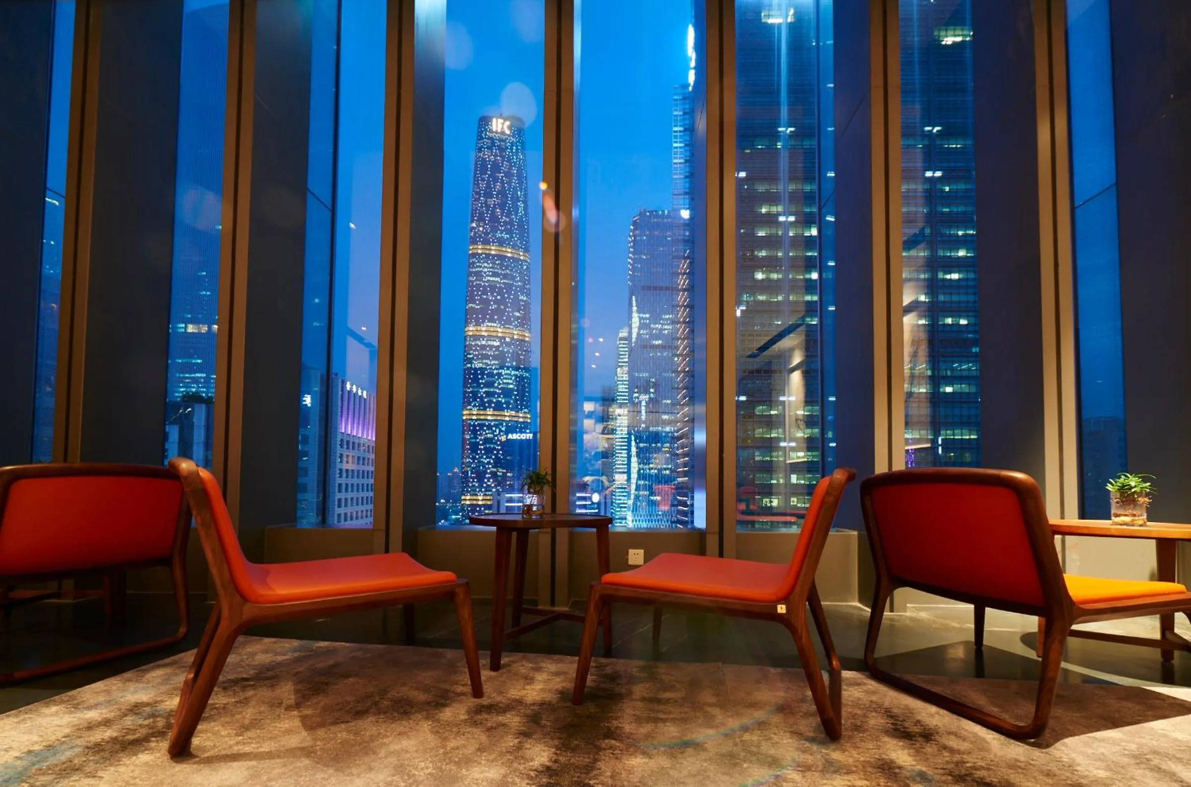 Restaurant/places to eat in H' Elite Hotel