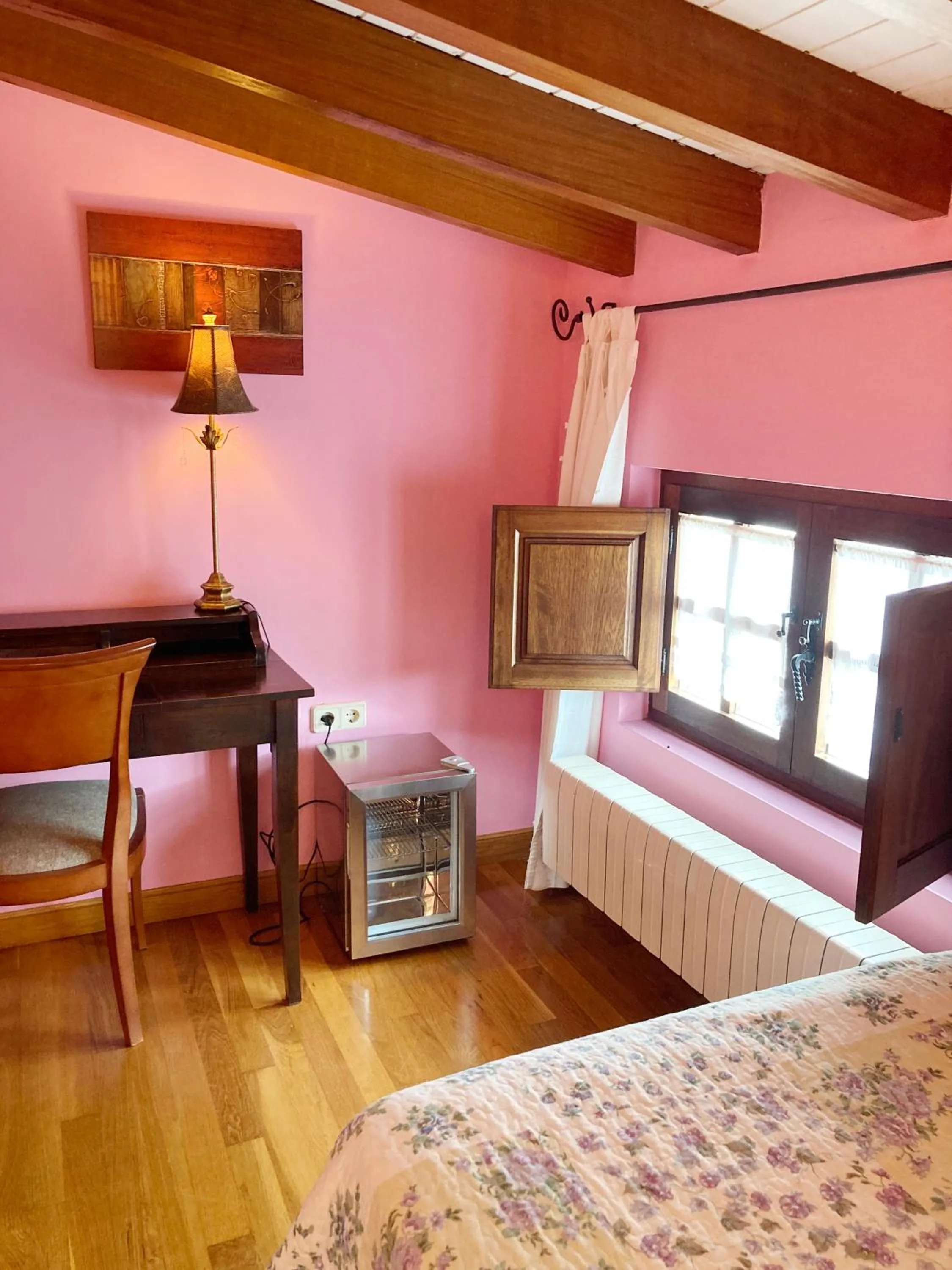 Photo of the whole room, Bed in Posada La Casona de Los Güelitos