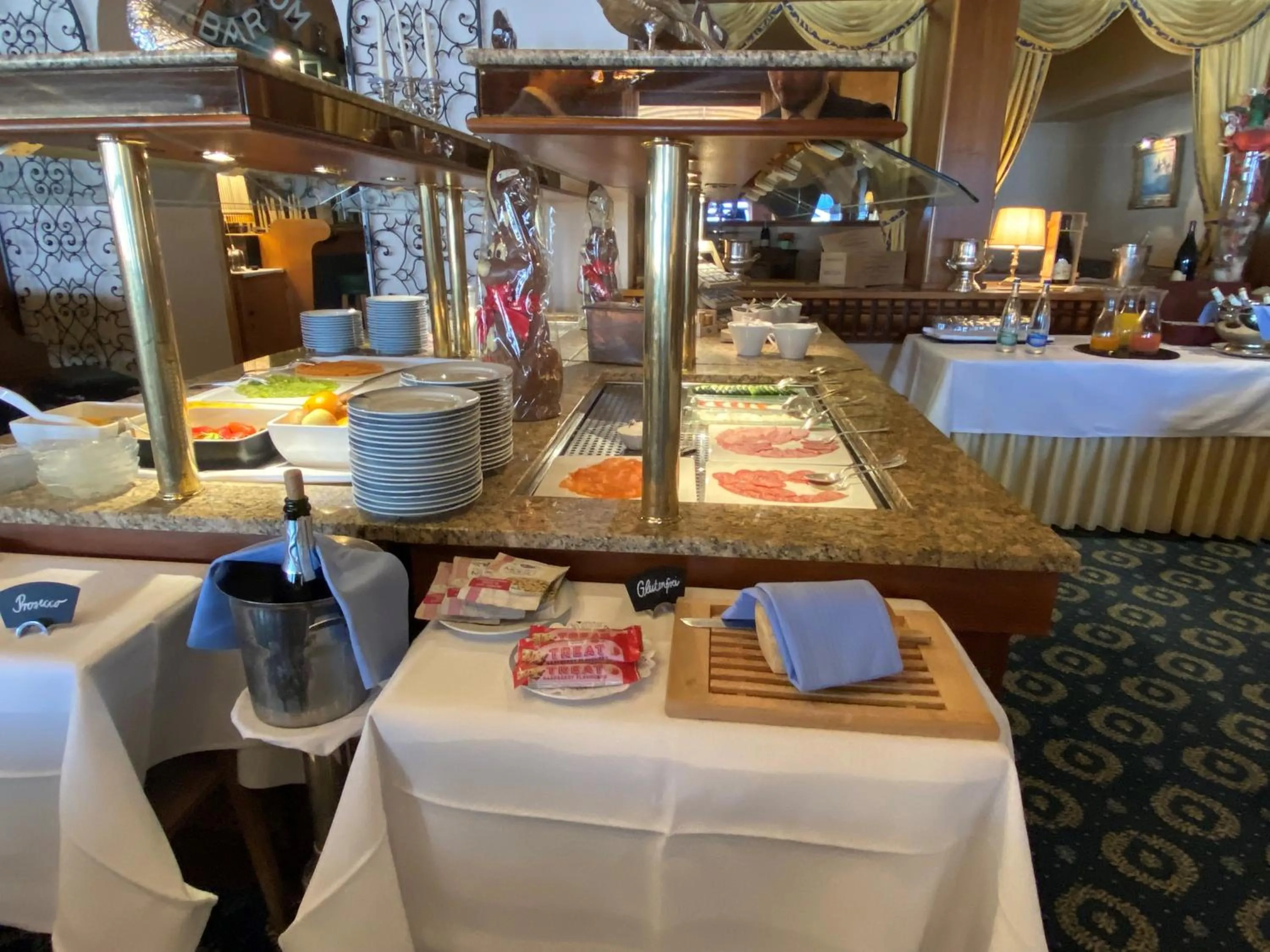 Breakfast in Hotel Beau Rivage Weggis