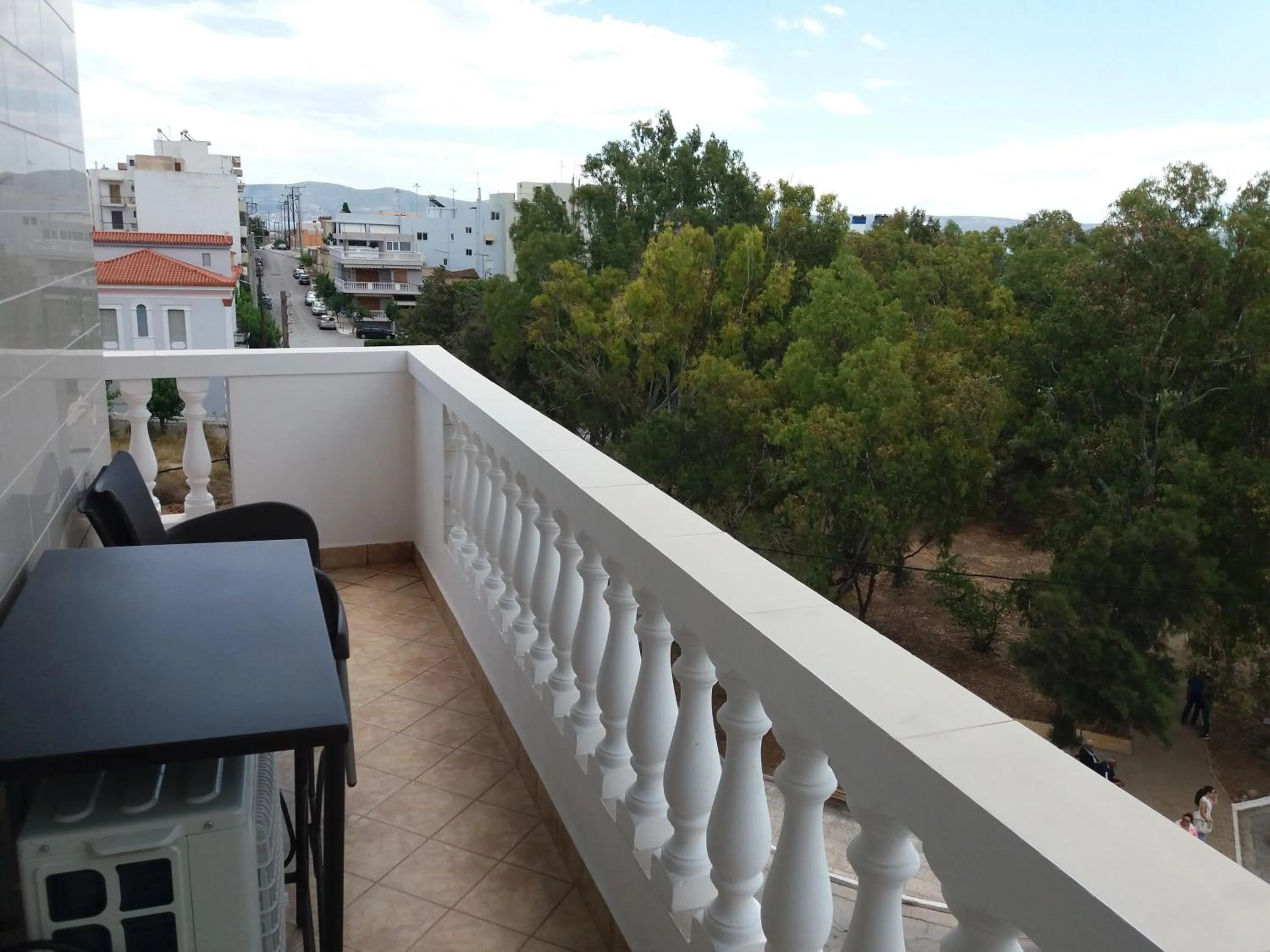 Property building in Nikolakakis Rooms Lavrio