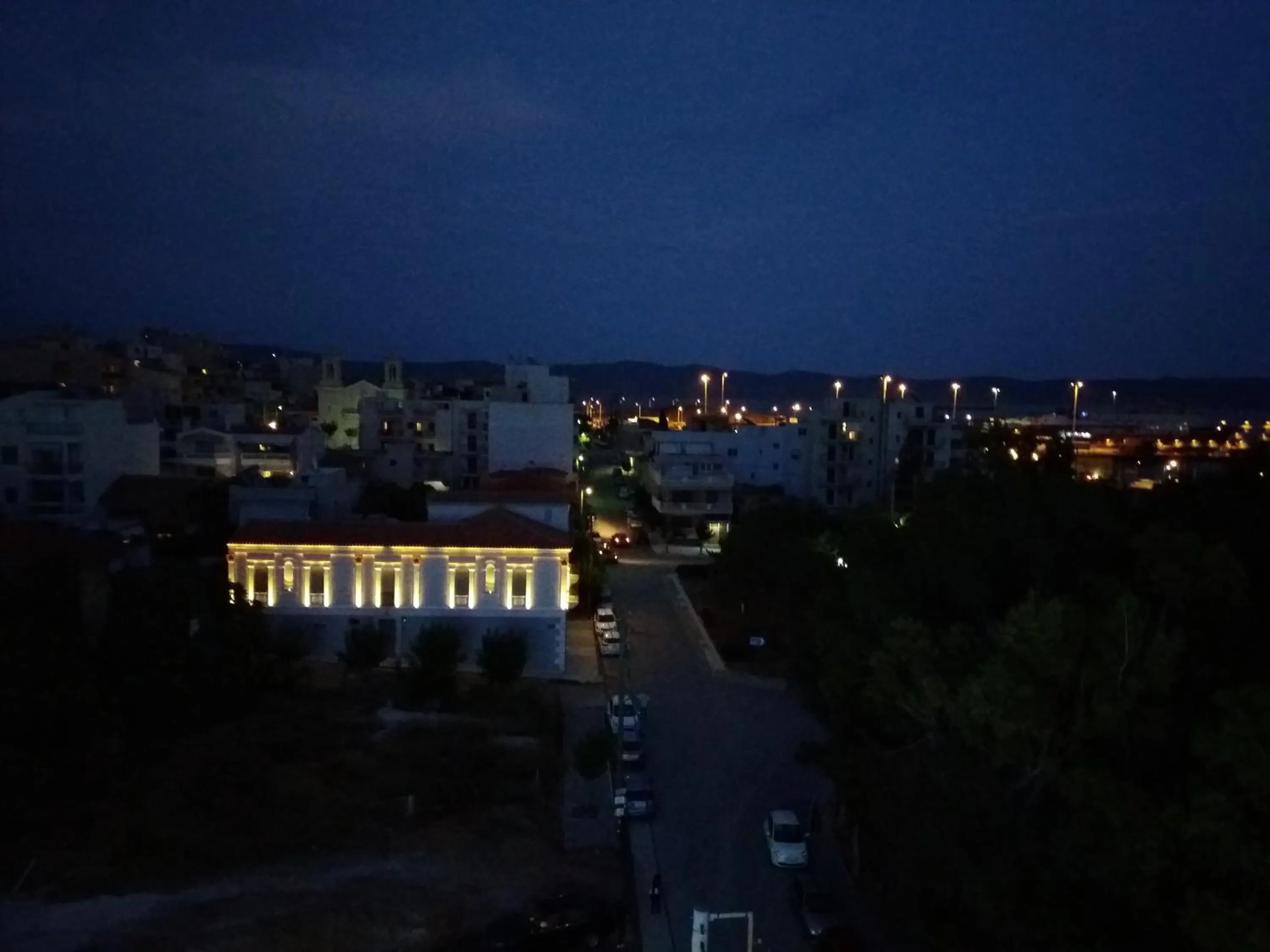 Property building in Nikolakakis Rooms Lavrio