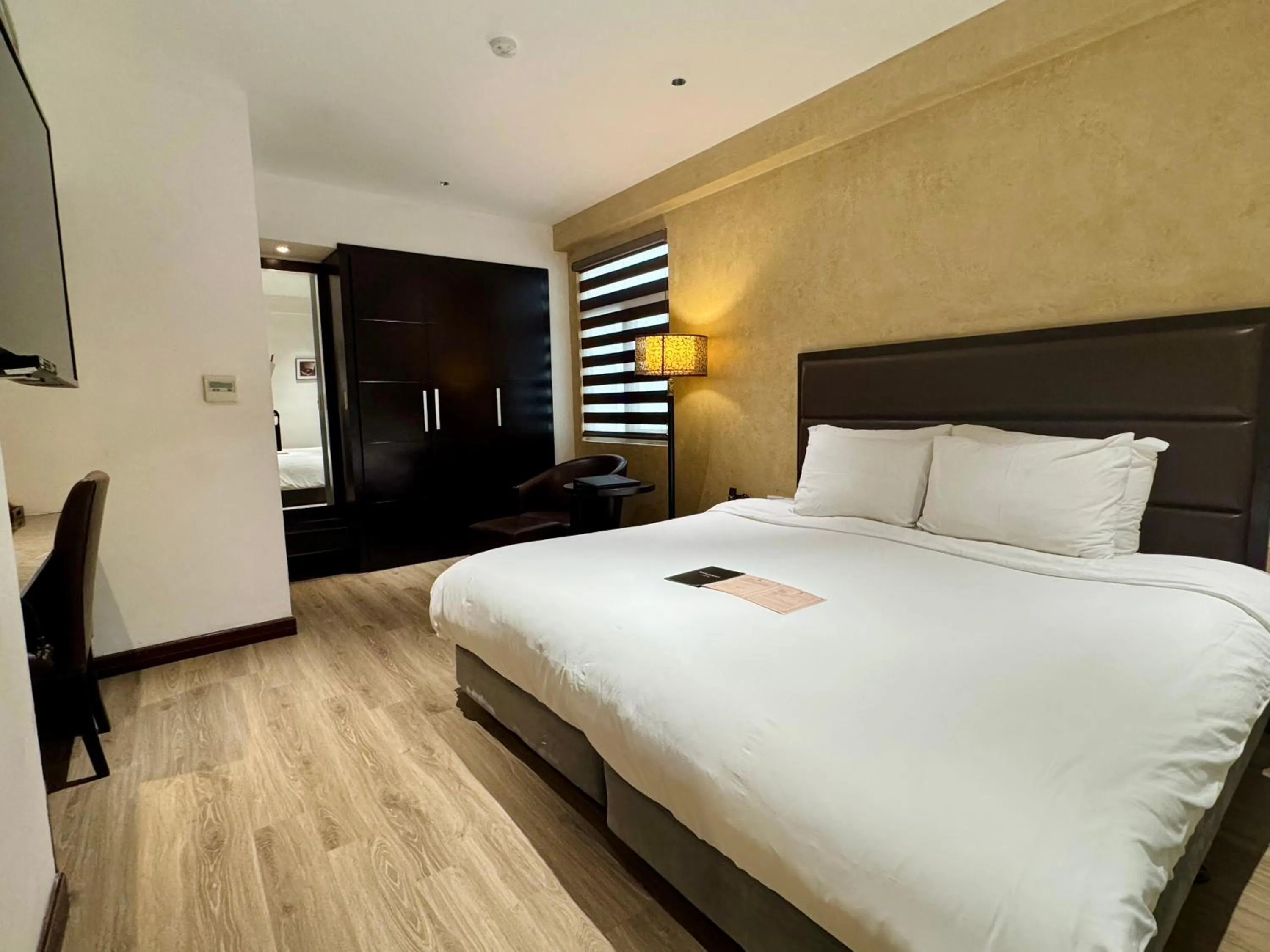 Bed in La Nueva Boutique Hotel Hanoi & Spa