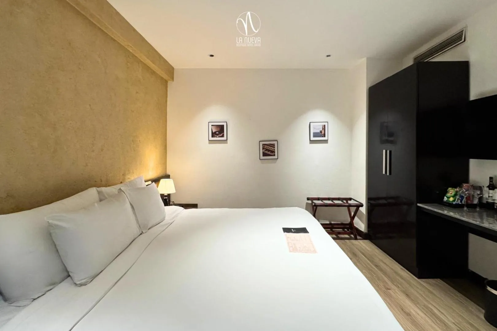 Bed in La Nueva Boutique Hotel Hanoi & Spa