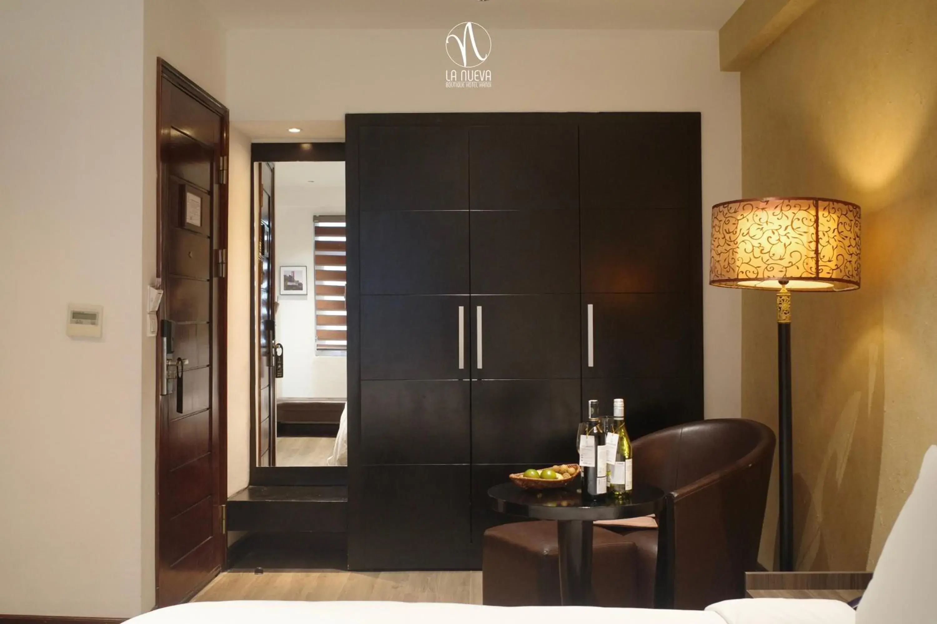 Premium Double/Twin in La Nueva Boutique Hotel Hanoi & Spa Premium Double/Twin in La Nueva Boutique Hotel Hanoi & Spa