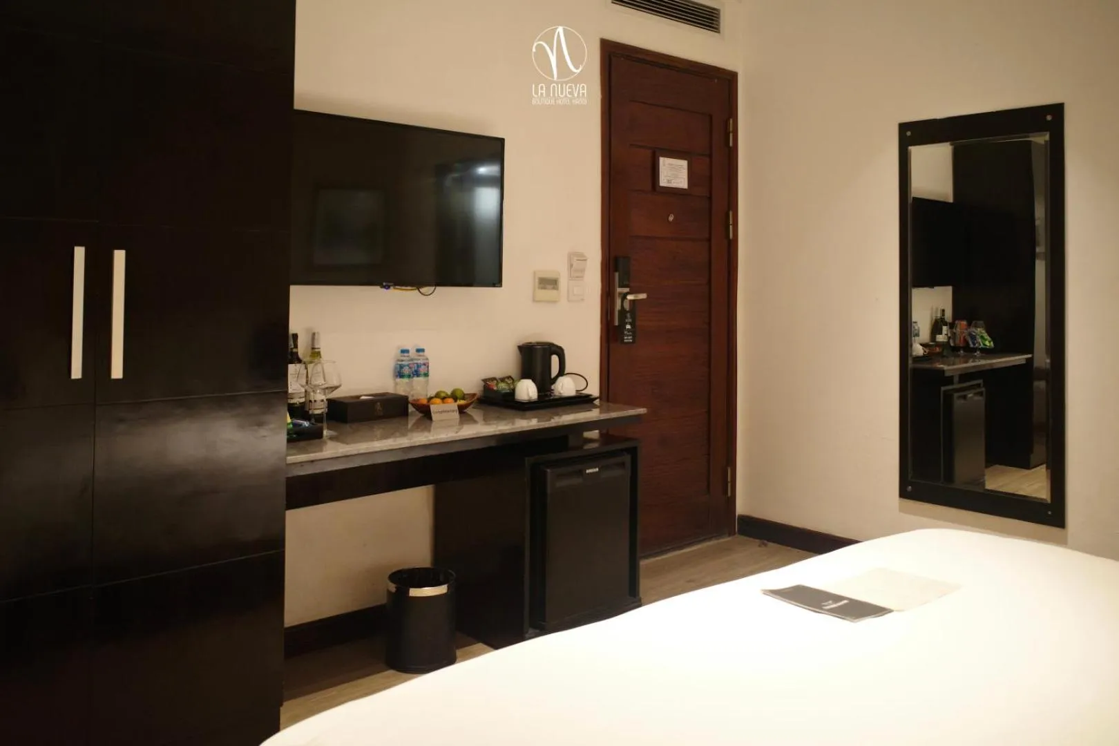 Bed in La Nueva Boutique Hotel Hanoi & Spa