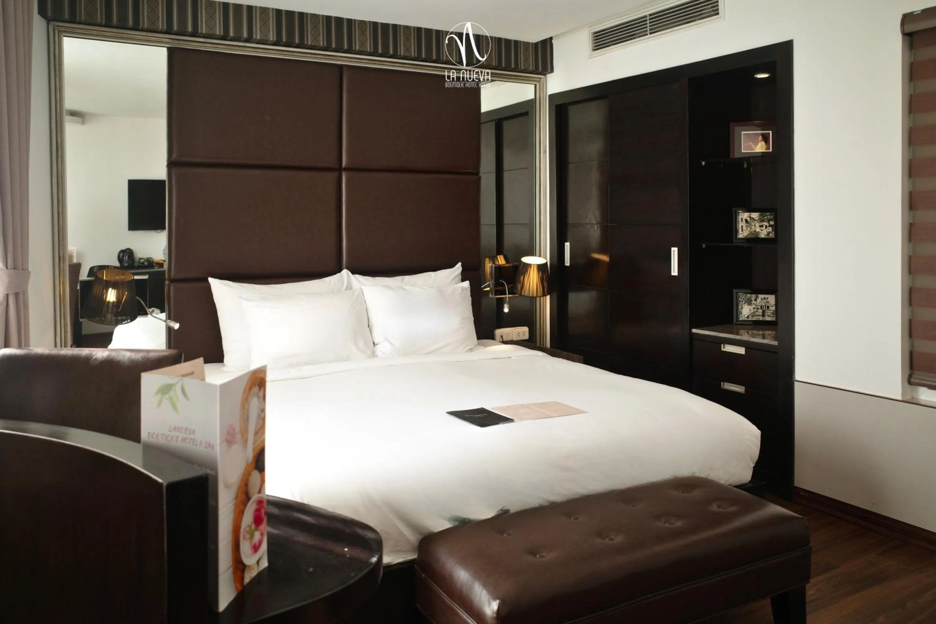 Bed in La Nueva Boutique Hotel Hanoi & Spa