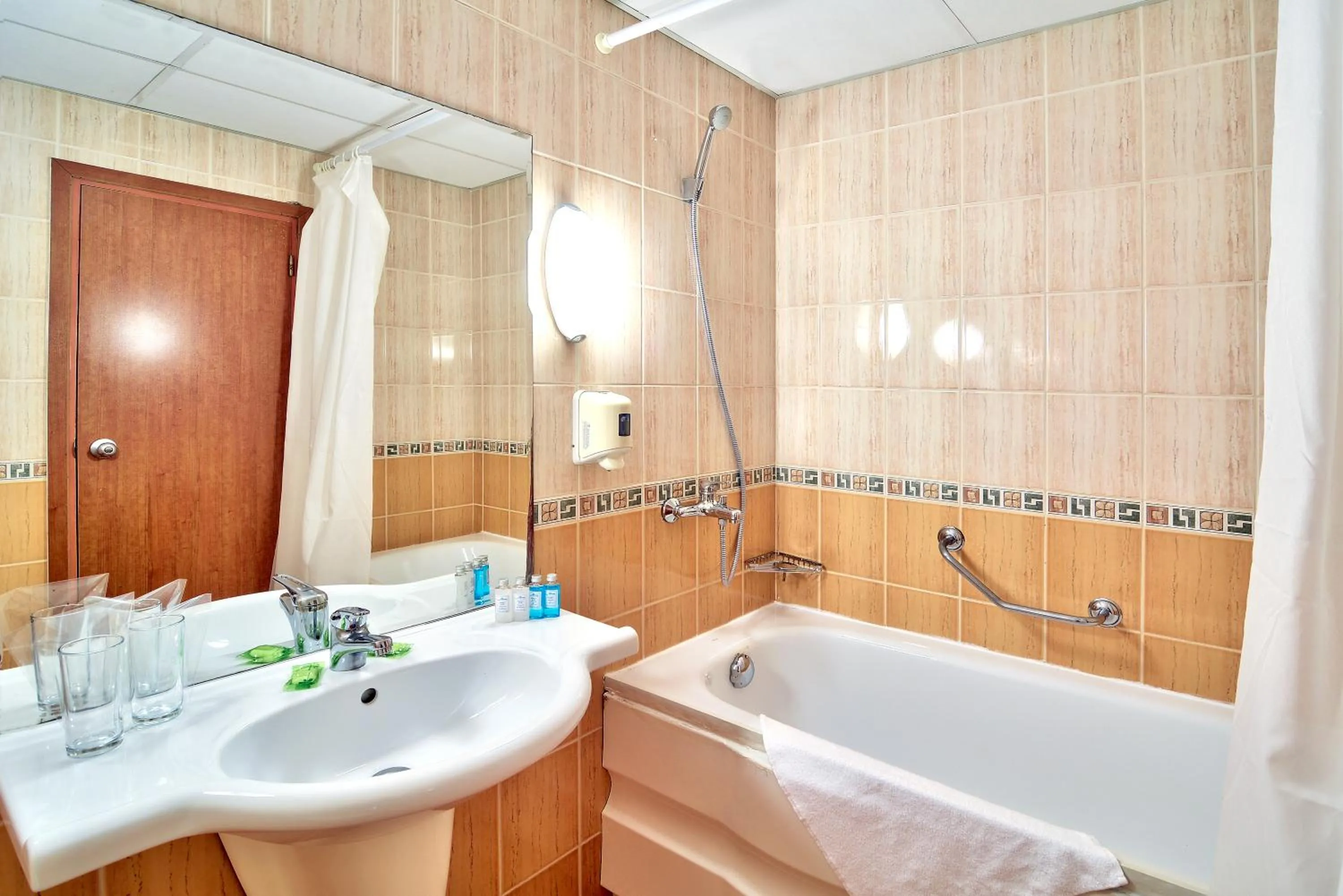 Bathroom in Hotel Laguna Garden