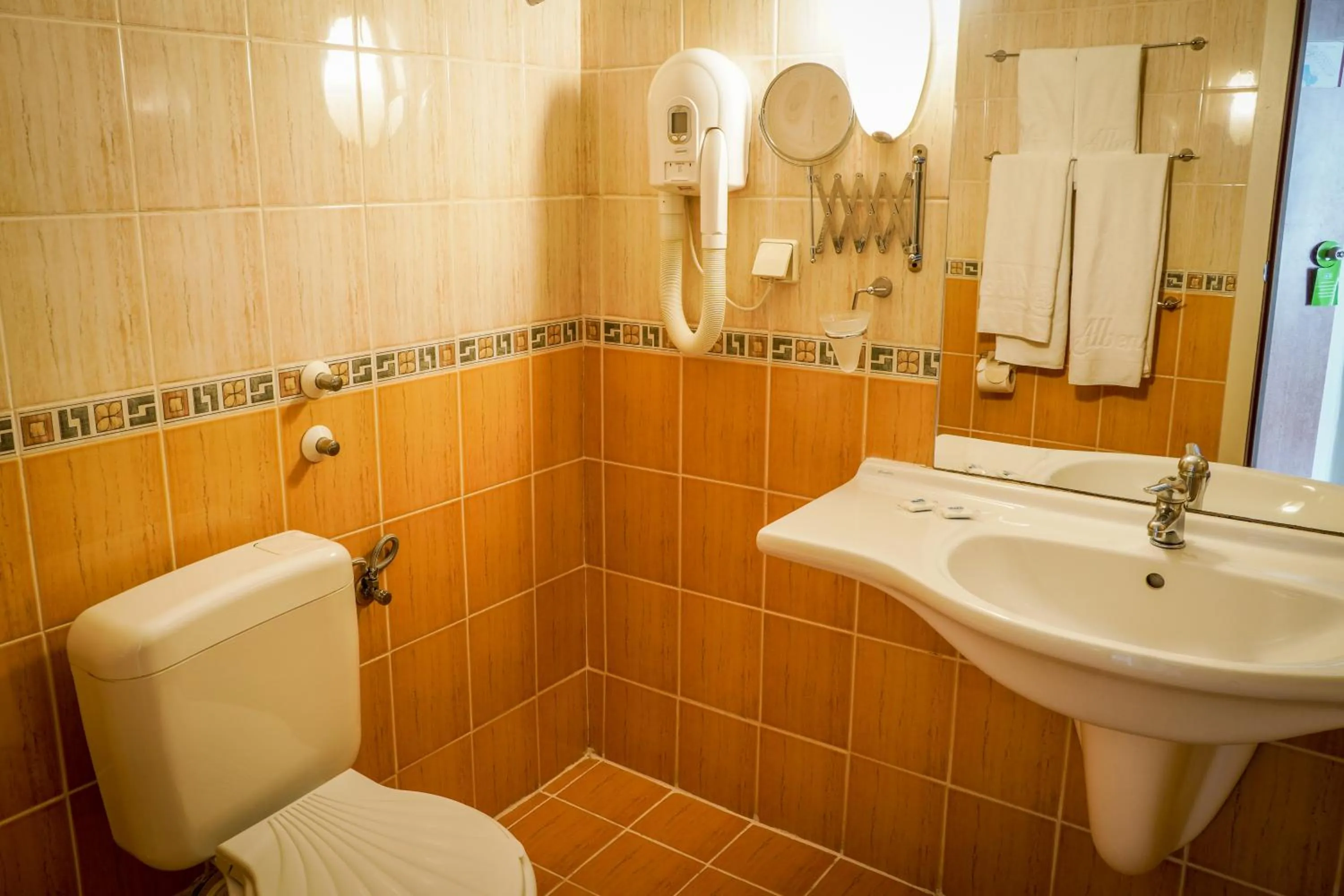 Bathroom in Hotel Laguna Garden