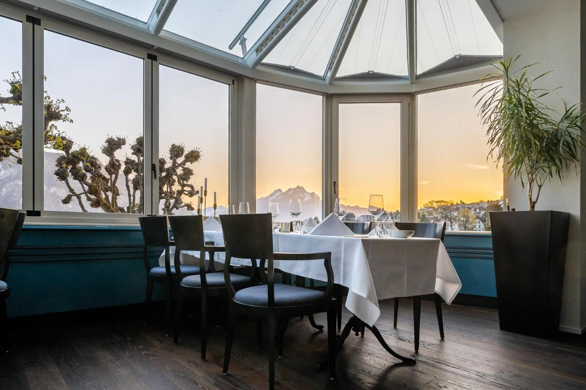 Restaurant/places to eat in Hotel Central am See