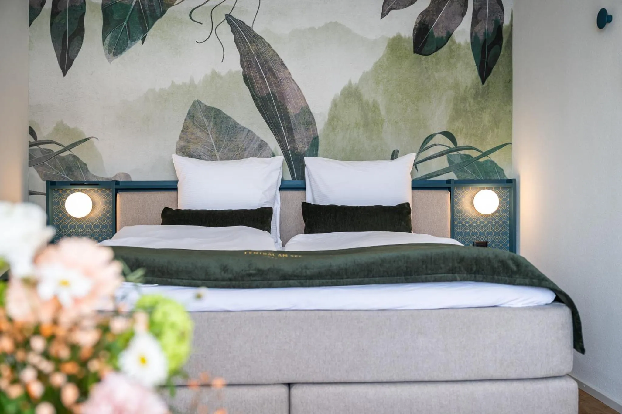 Bedroom, Bed in Hotel Central am See