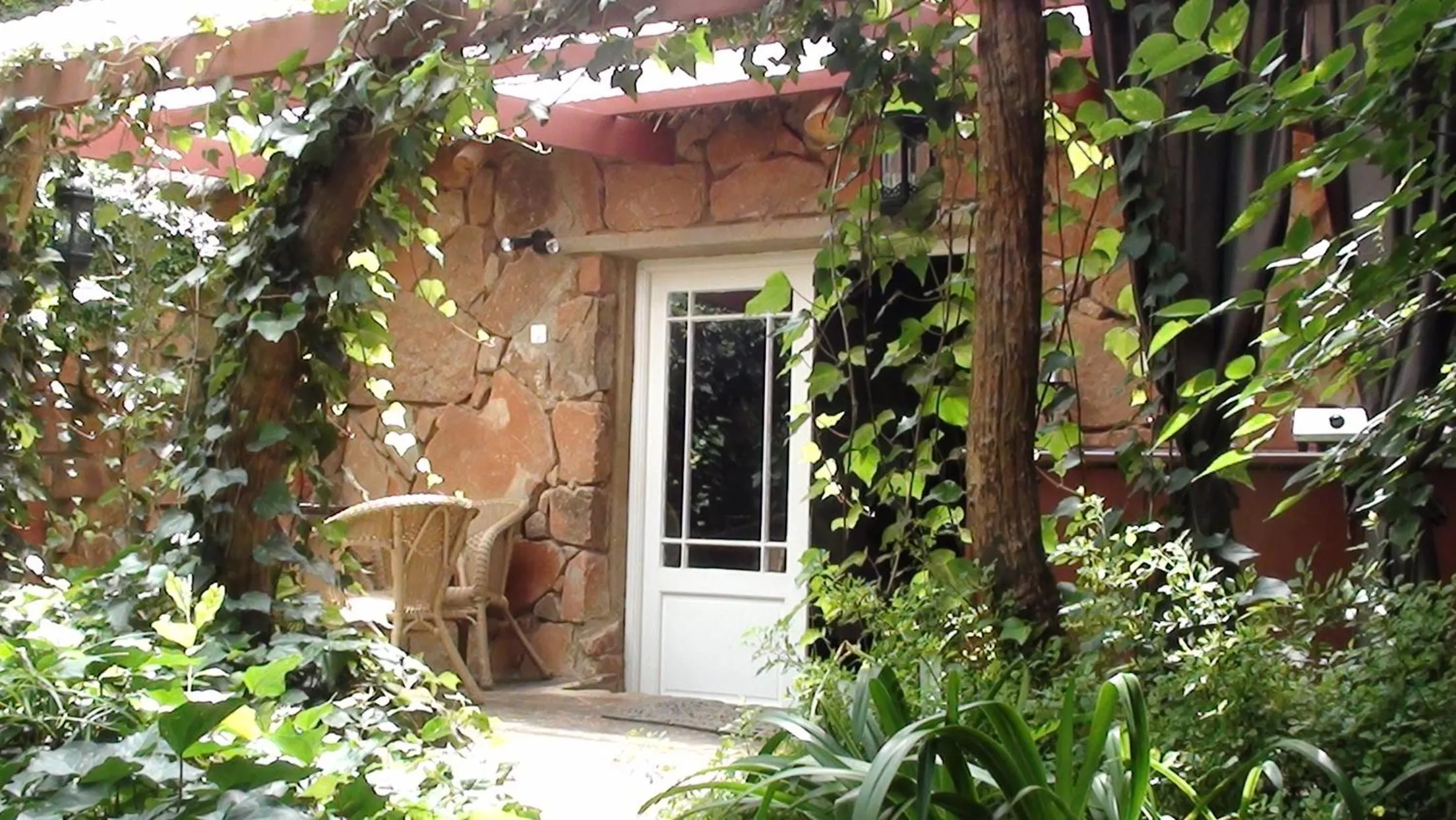 Dining area in Forest Creek Lodge & Spa