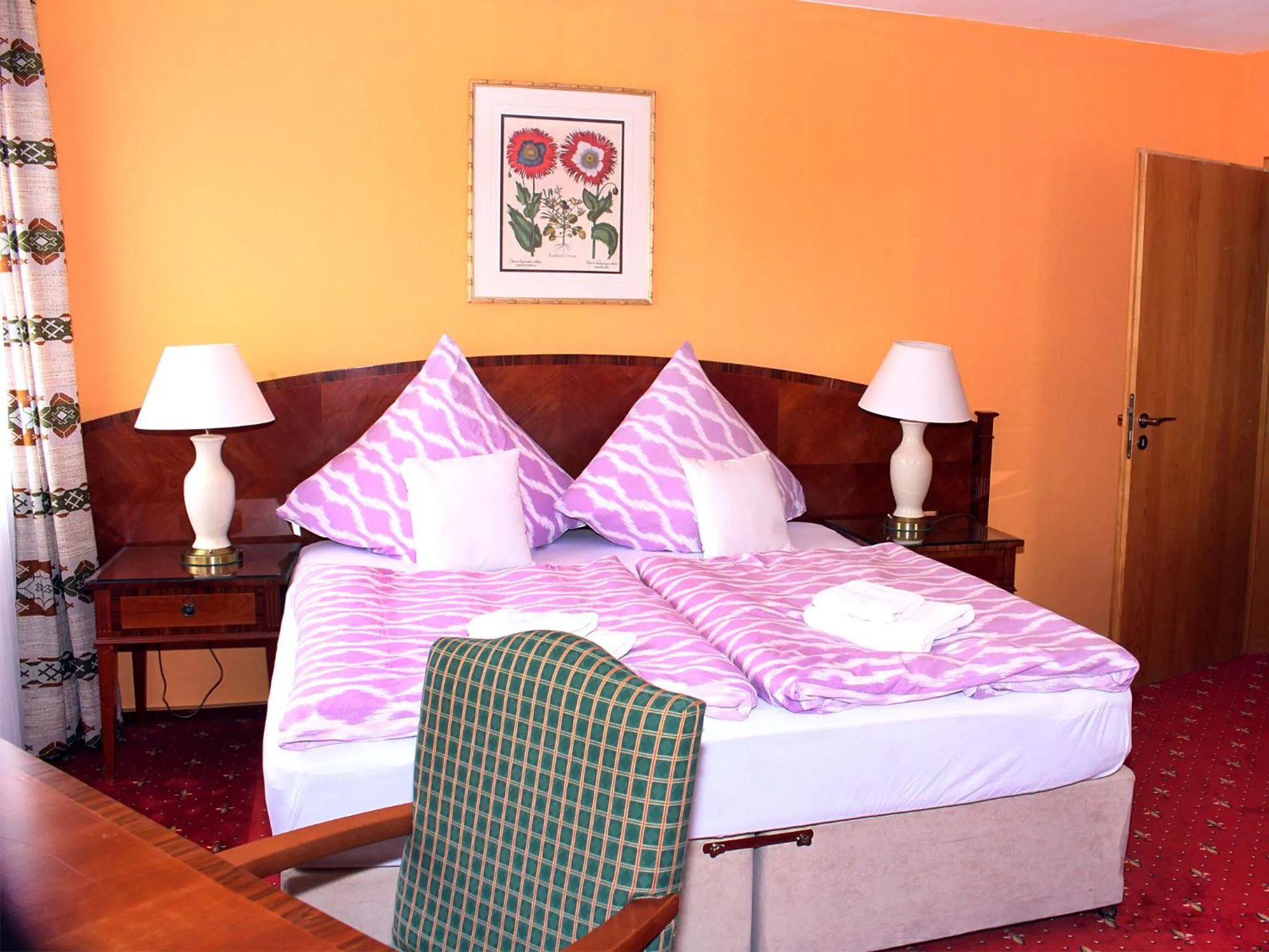 Bed in Hotel Neustädter Hof