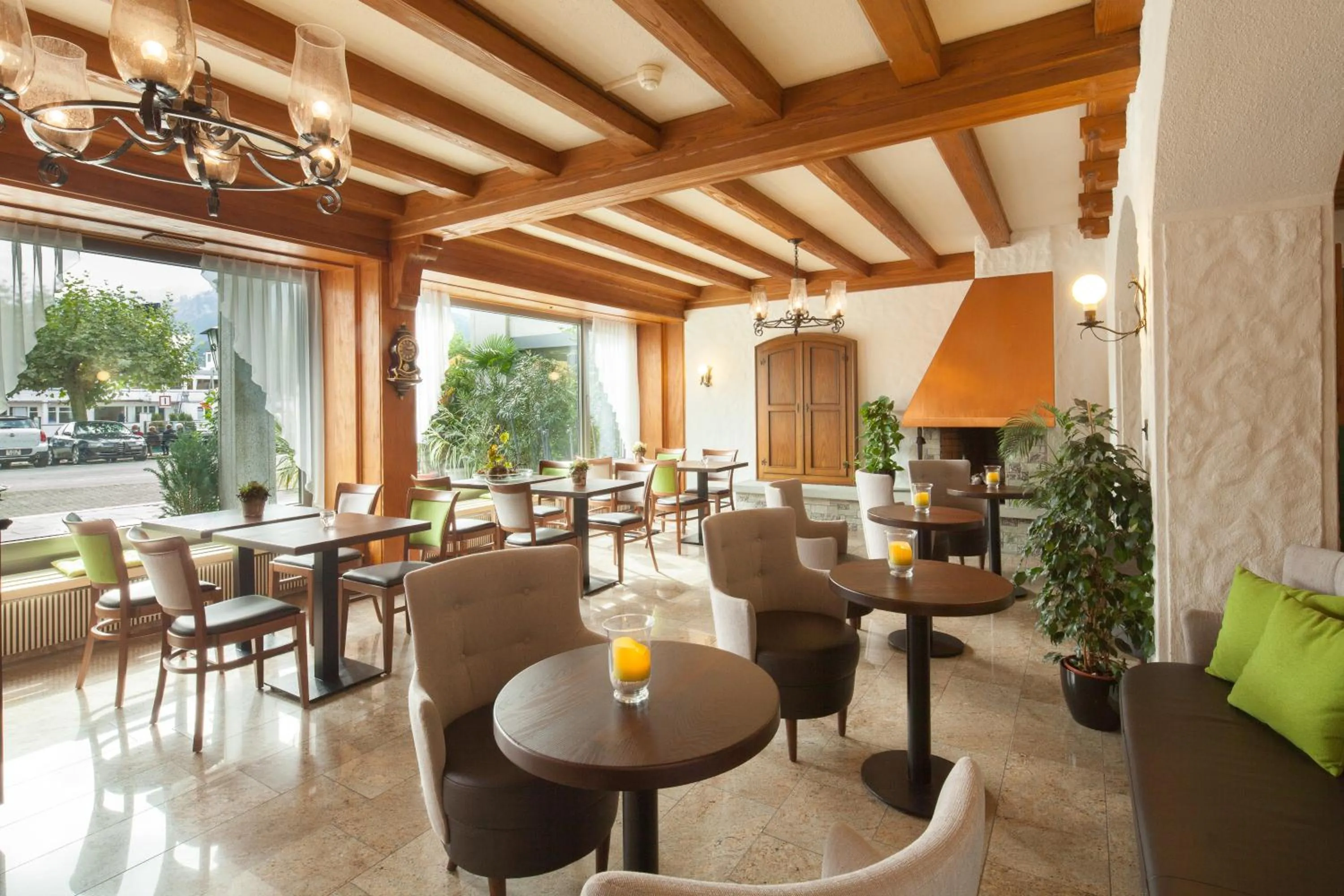 Day in Hotel Schmid & Alfa