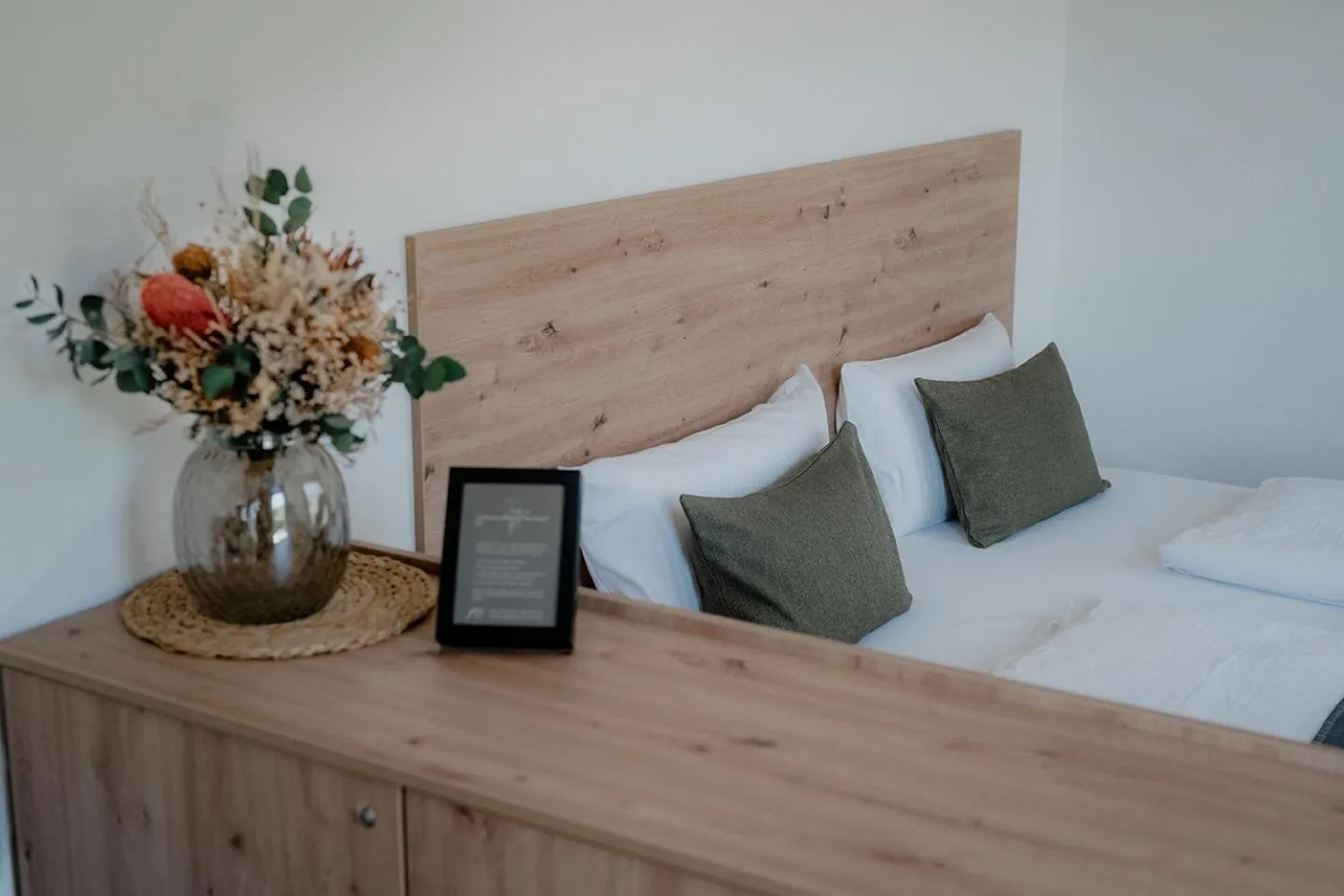 Bed in Hotel Restaurant zur Marienburg