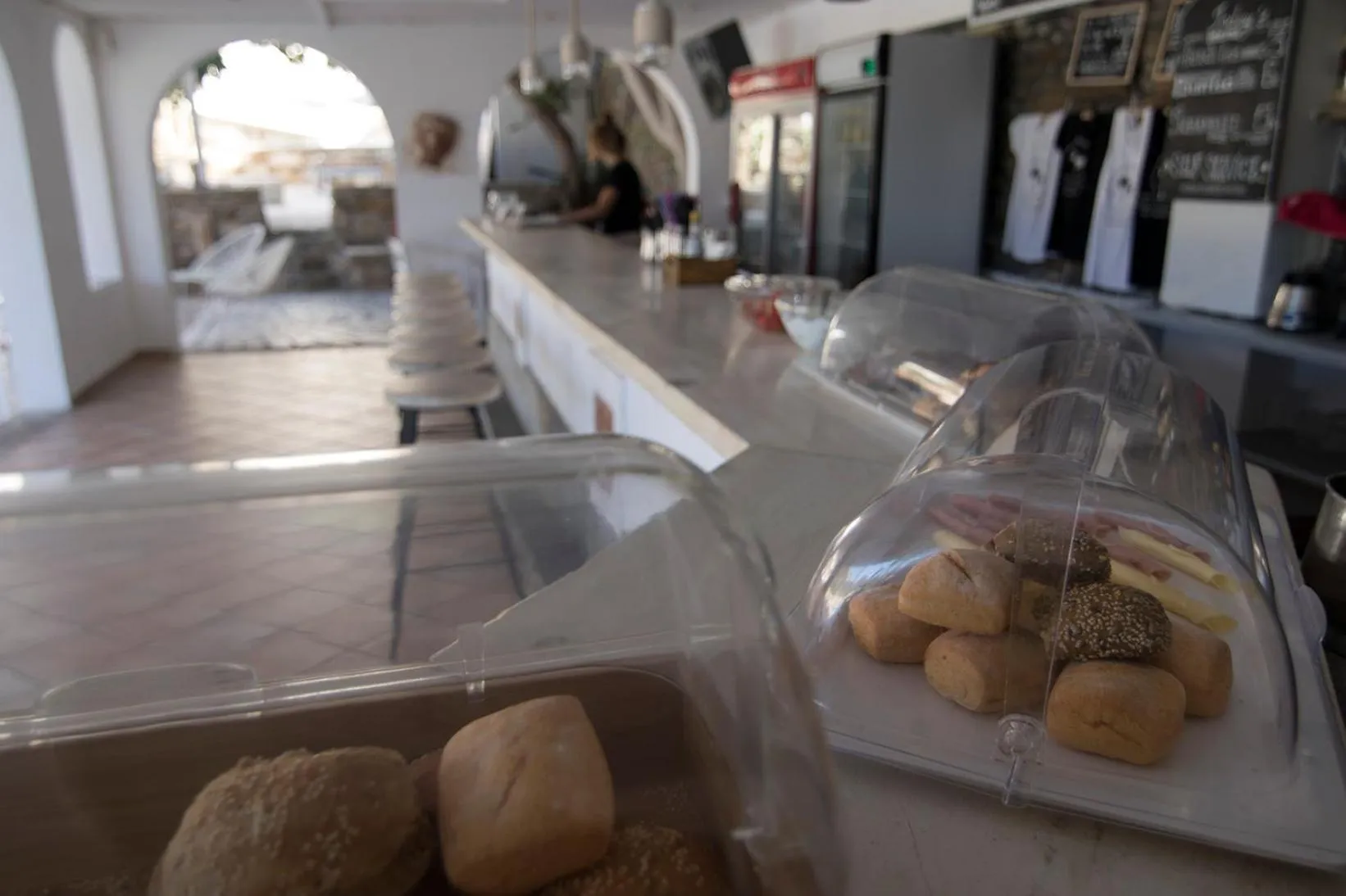 Restaurant/places to eat in Armadoros Hotel / Ios Backpackers