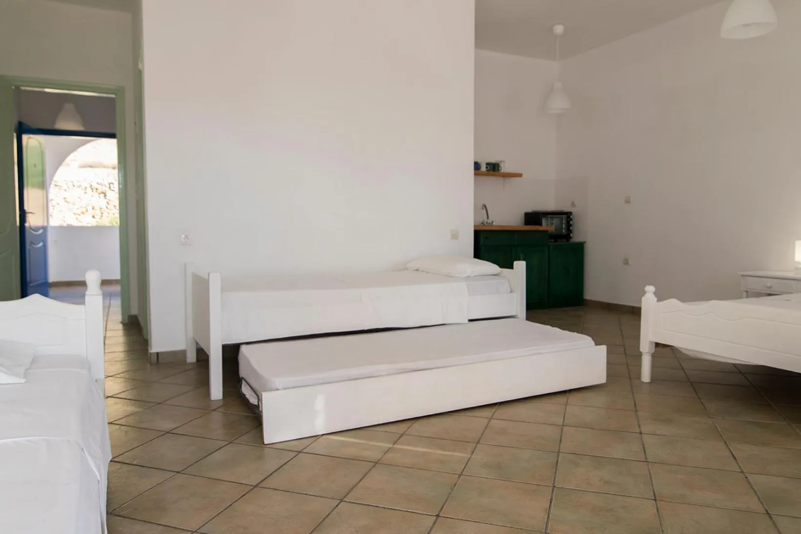 Photo of the whole room, Bed in Armadoros Hotel / Ios Backpackers