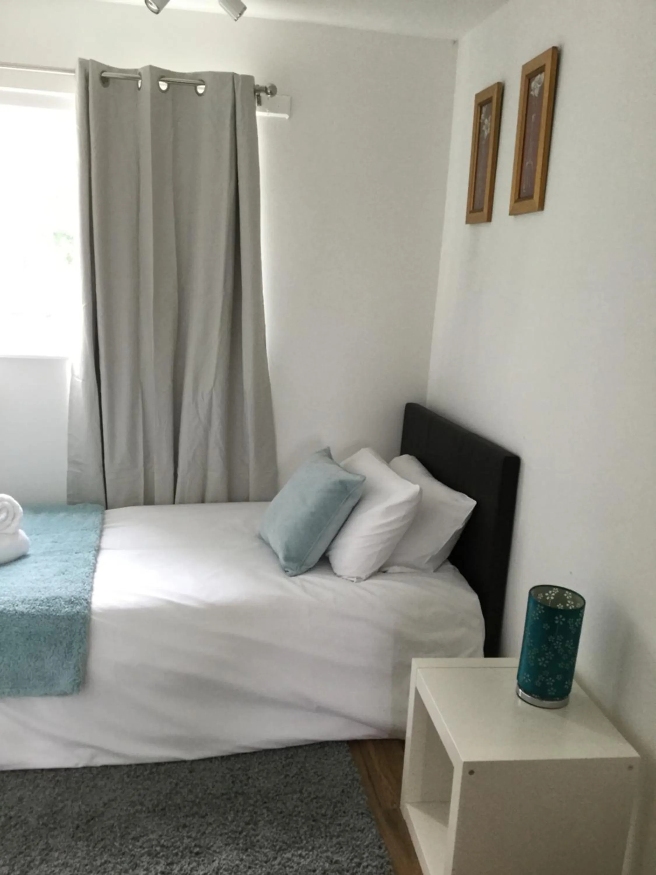 Bed in 4 Bed House next to Basildon Town Centre