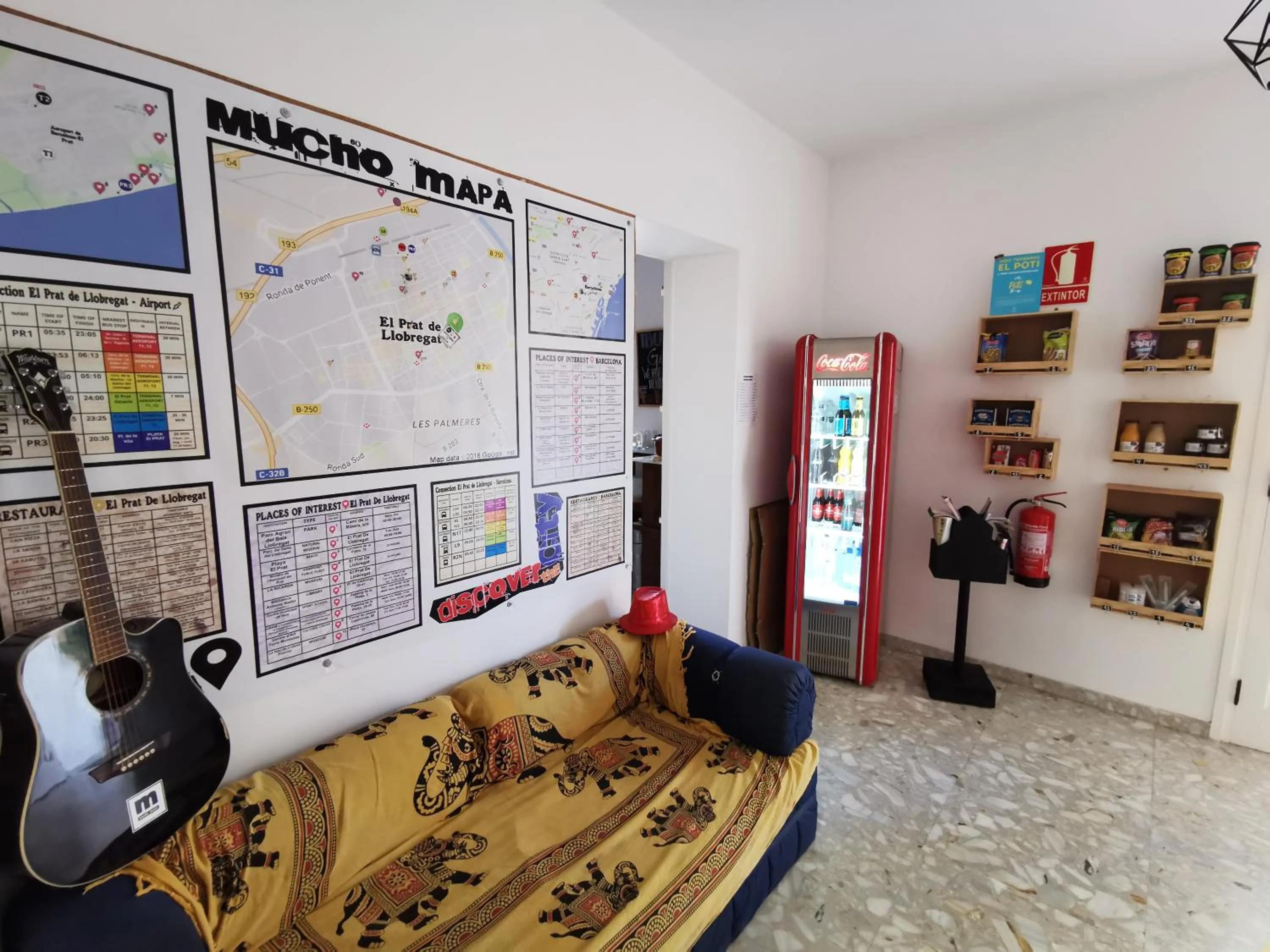 Lobby or reception in Mucha Masia Hostel Rural Urba