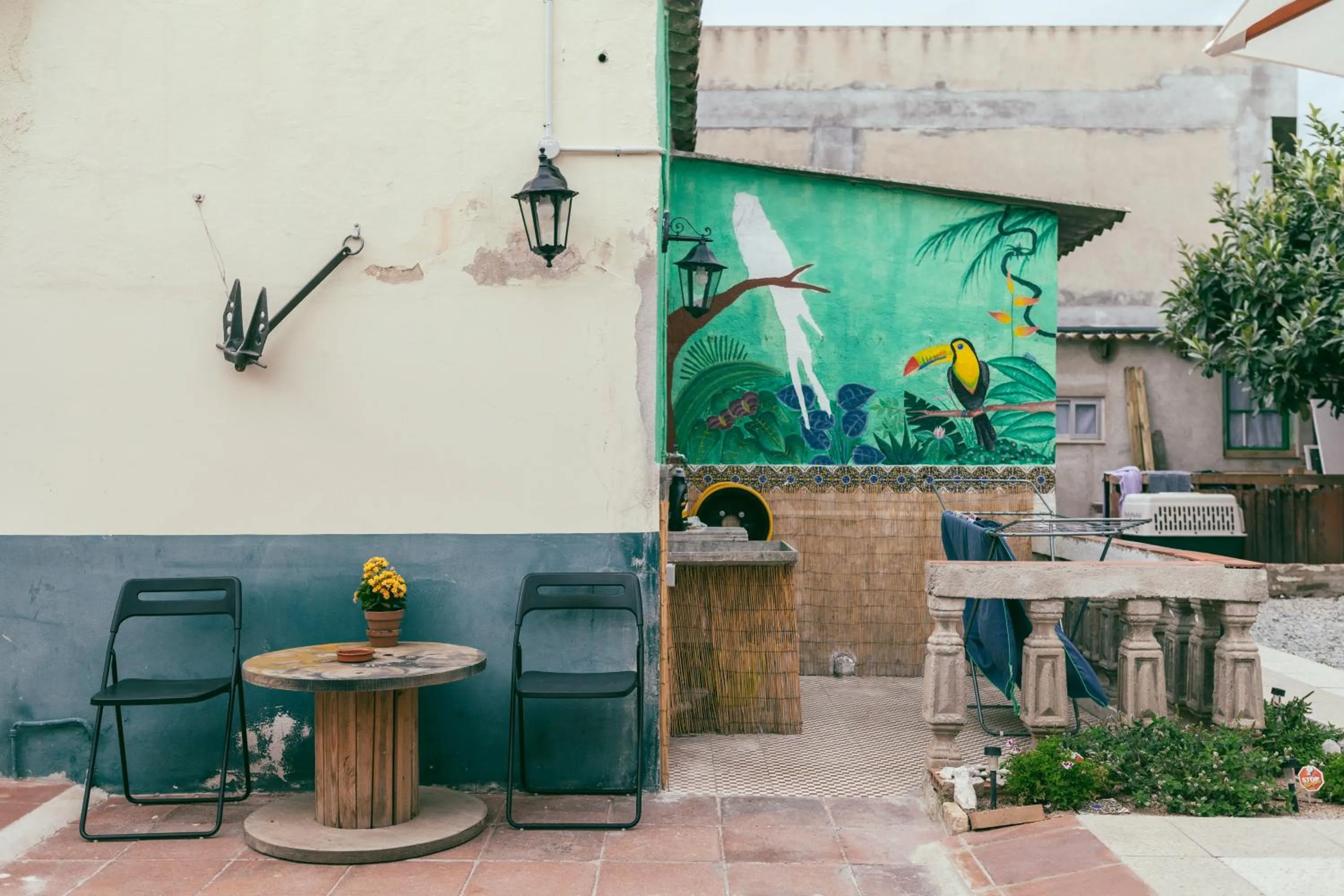 Patio in Mucha Masia Hostel Rural Urba