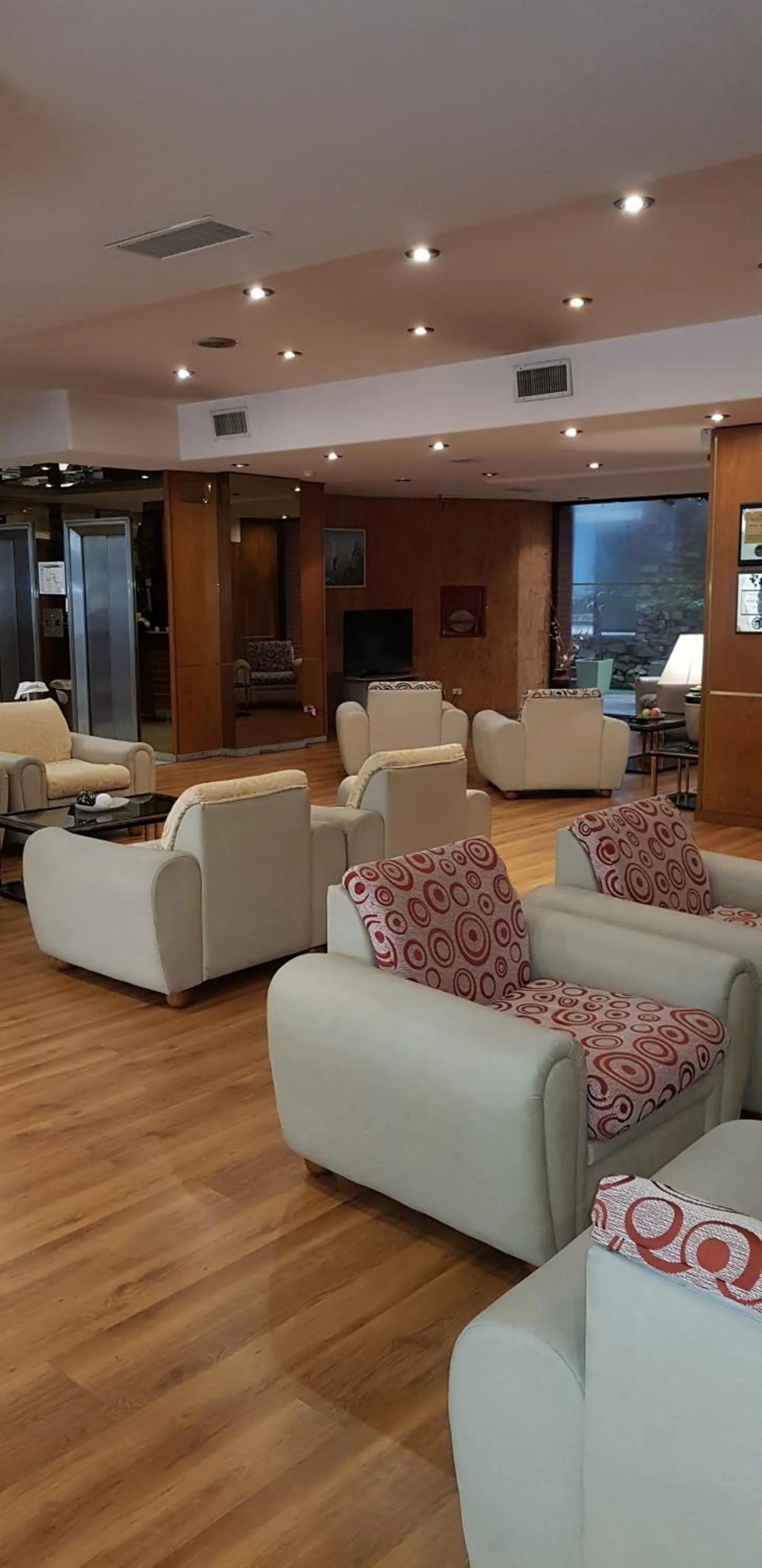 Lobby or reception in Primacy Hotel