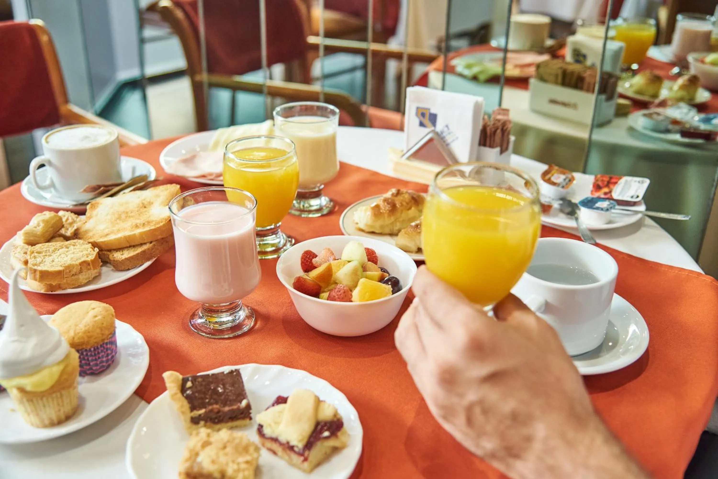 Breakfast in Primacy Hotel