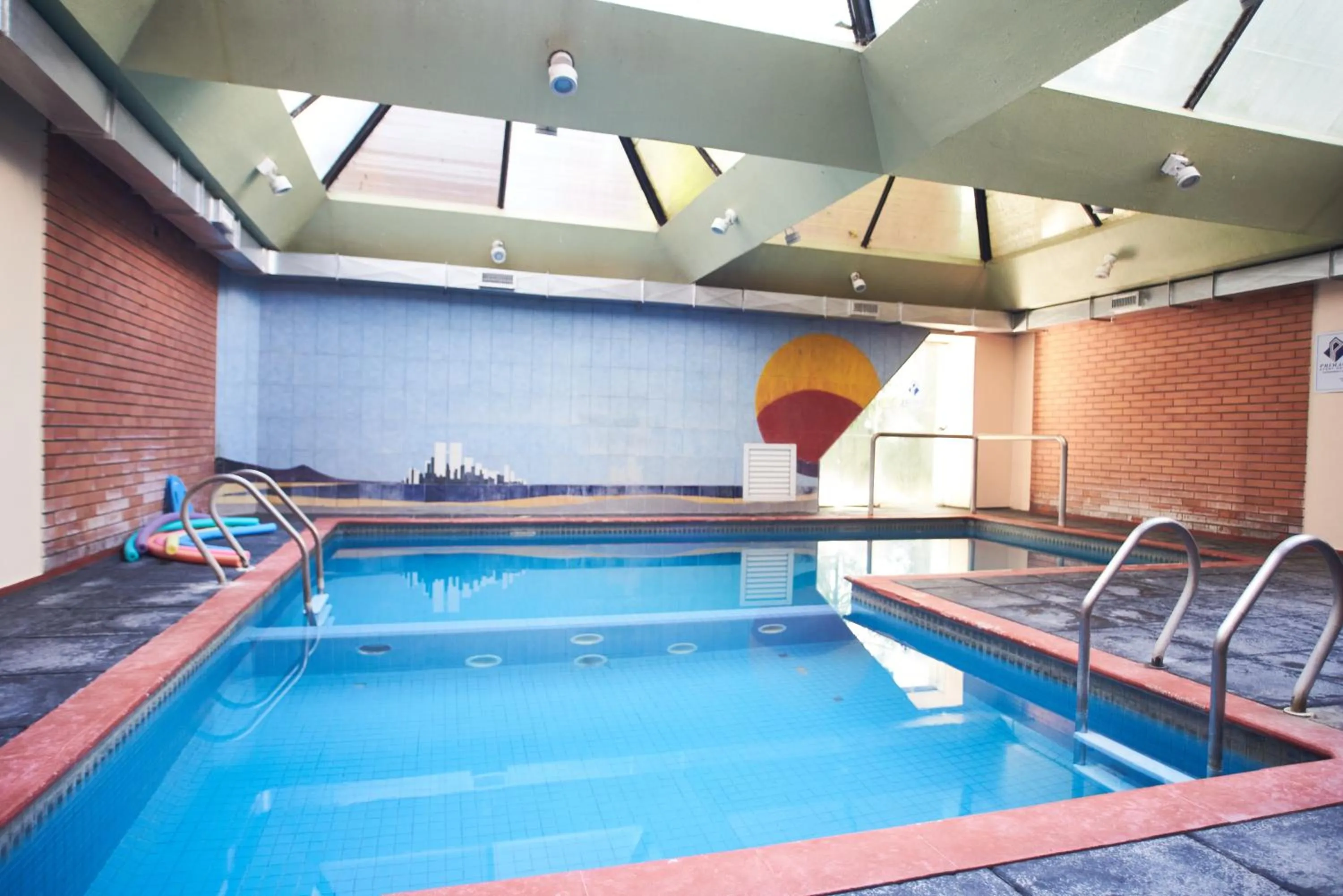 Swimming pool in Primacy Hotel