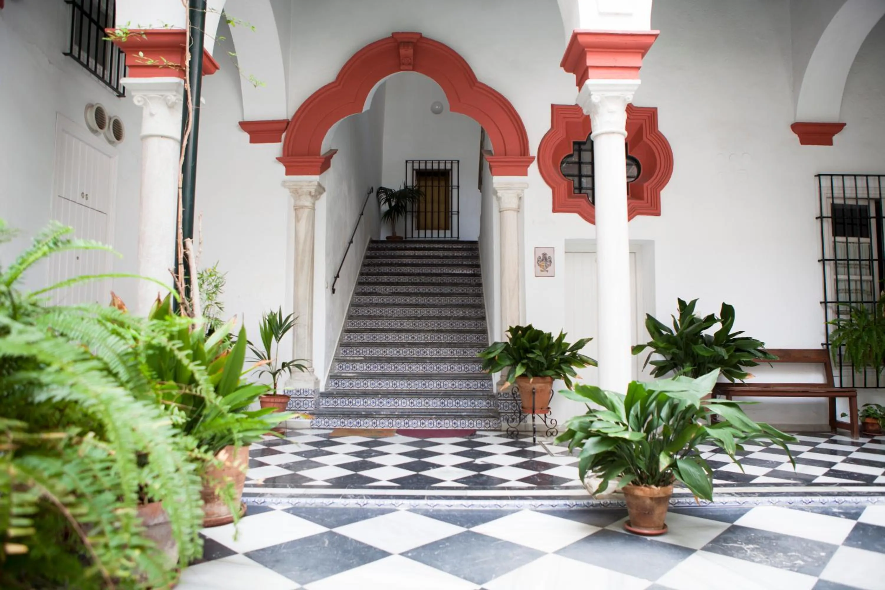 Patio in Casa Palacio, La Giralda