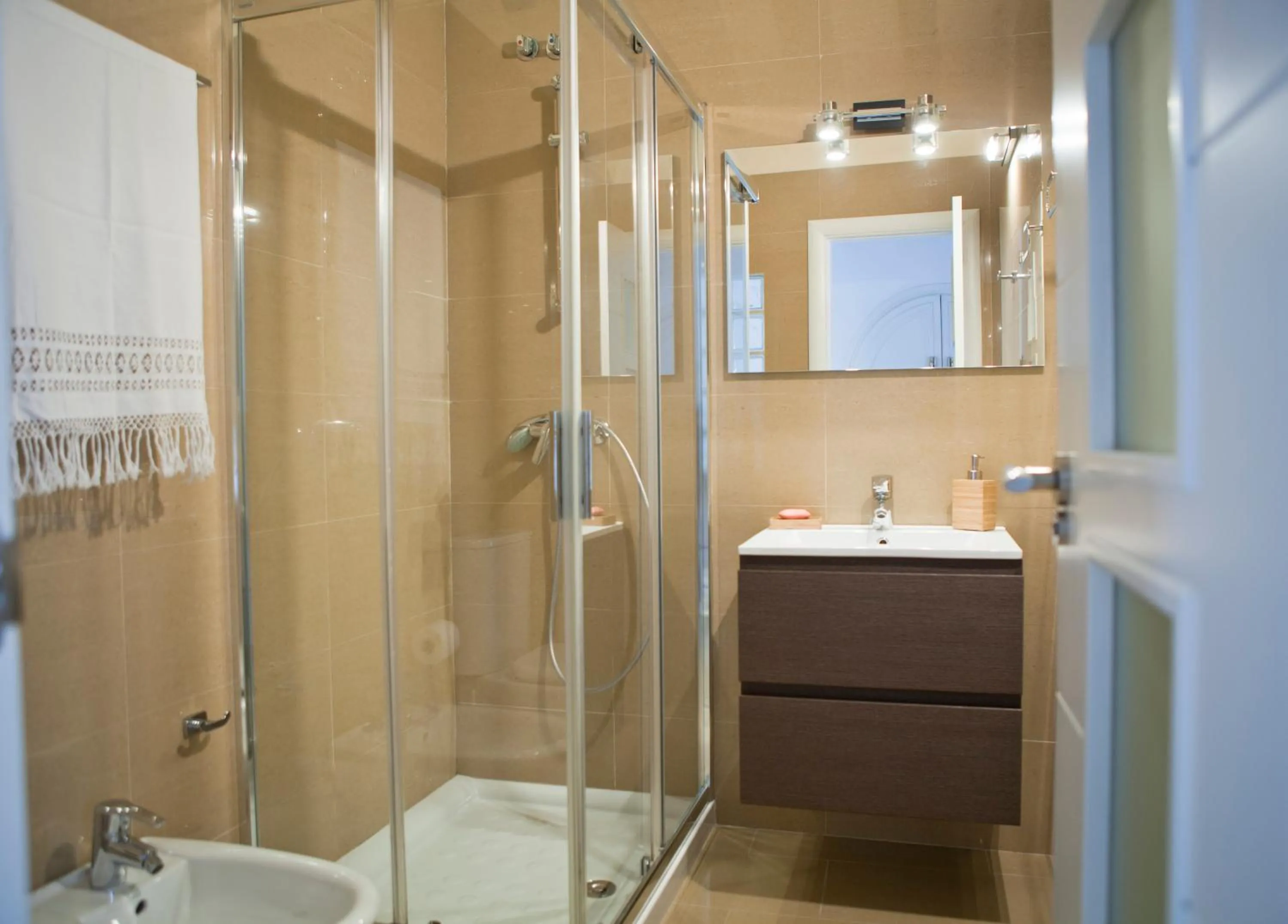 Bathroom in Casa Palacio, La Giralda