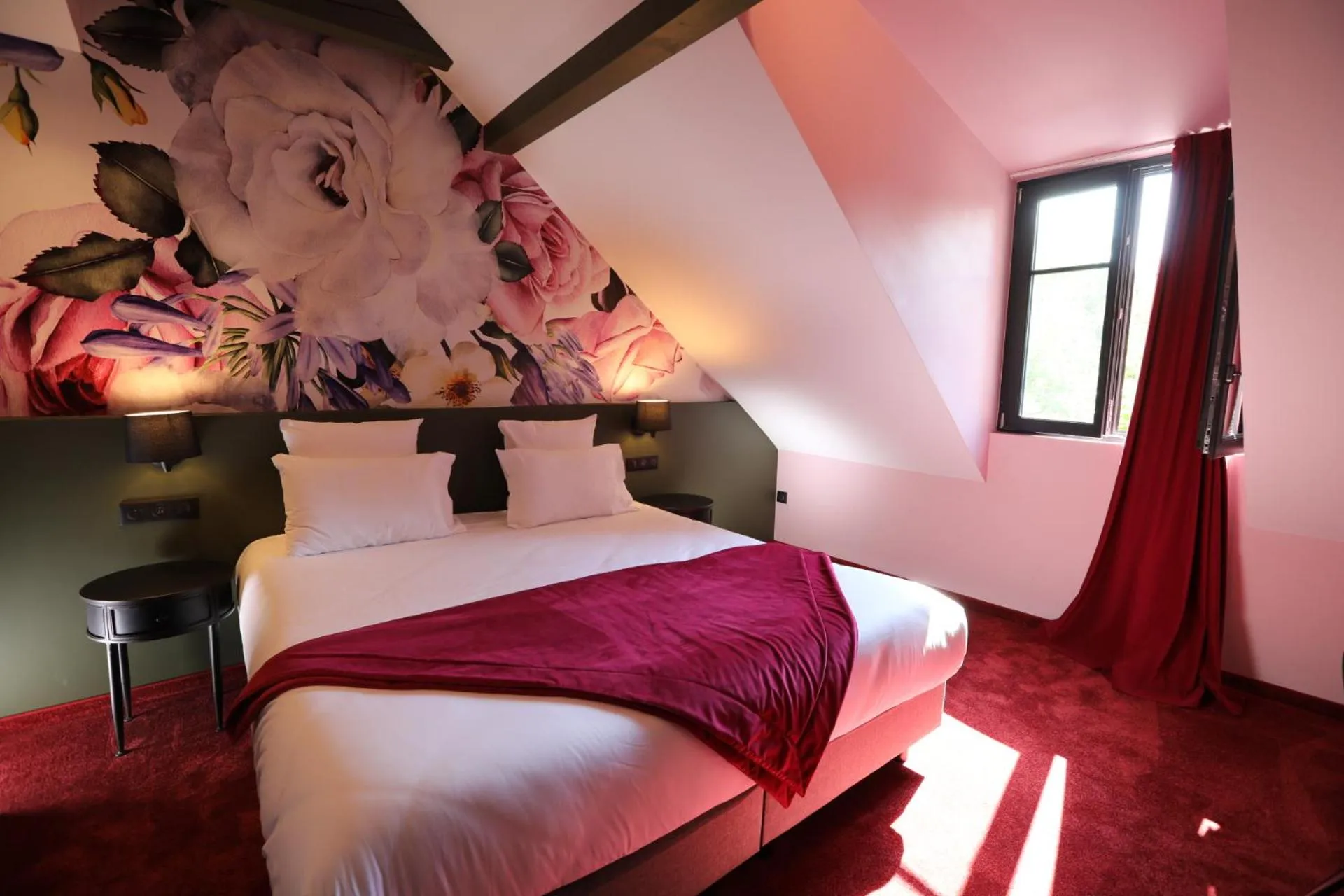 Bedroom, Bed in Hôtel-SPA Le Moulin De La Wantzenau - Strasbourg Nord