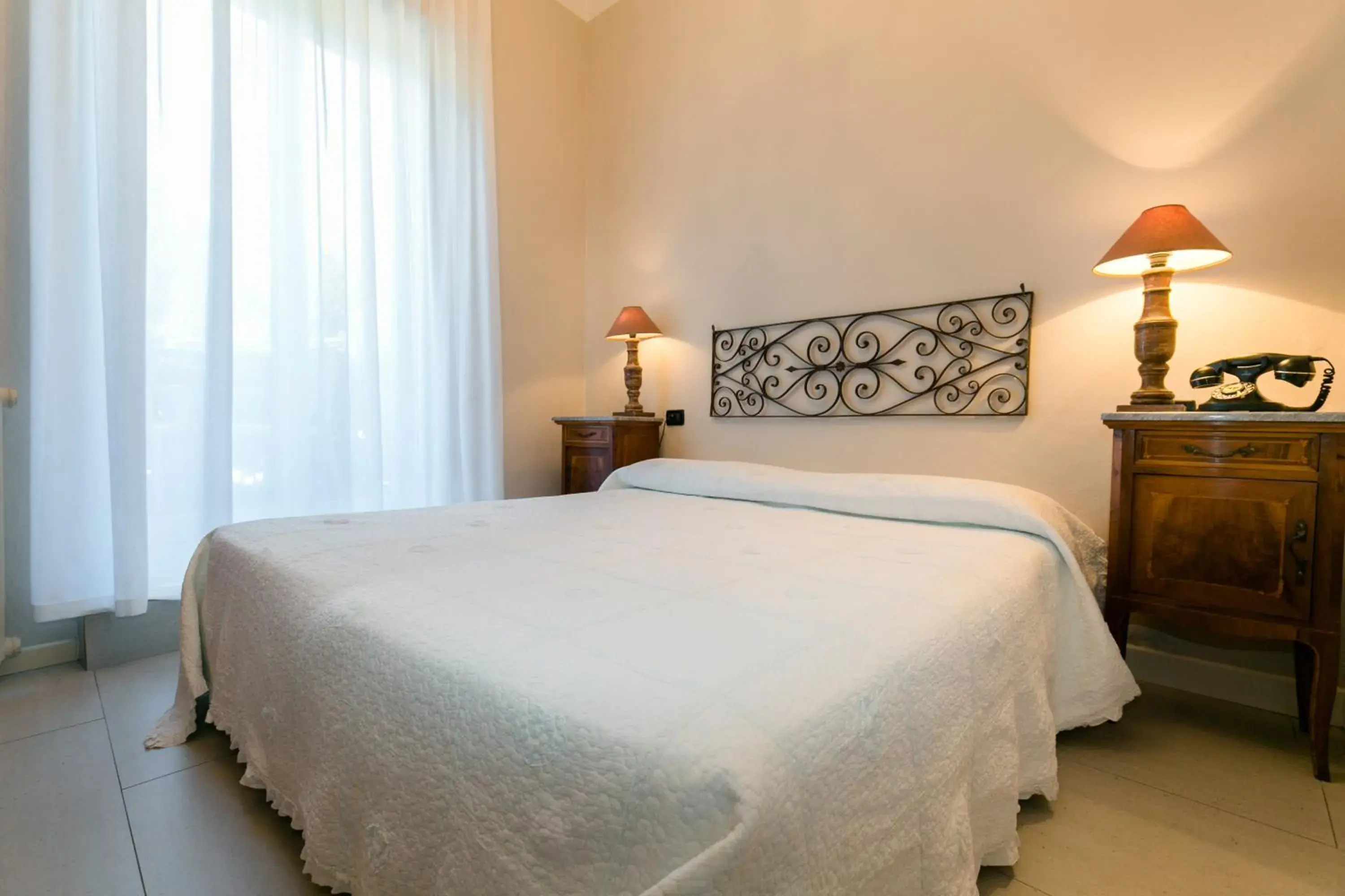 Double Room in Hotel Mon Repos Double Room in Hotel Mon Repos