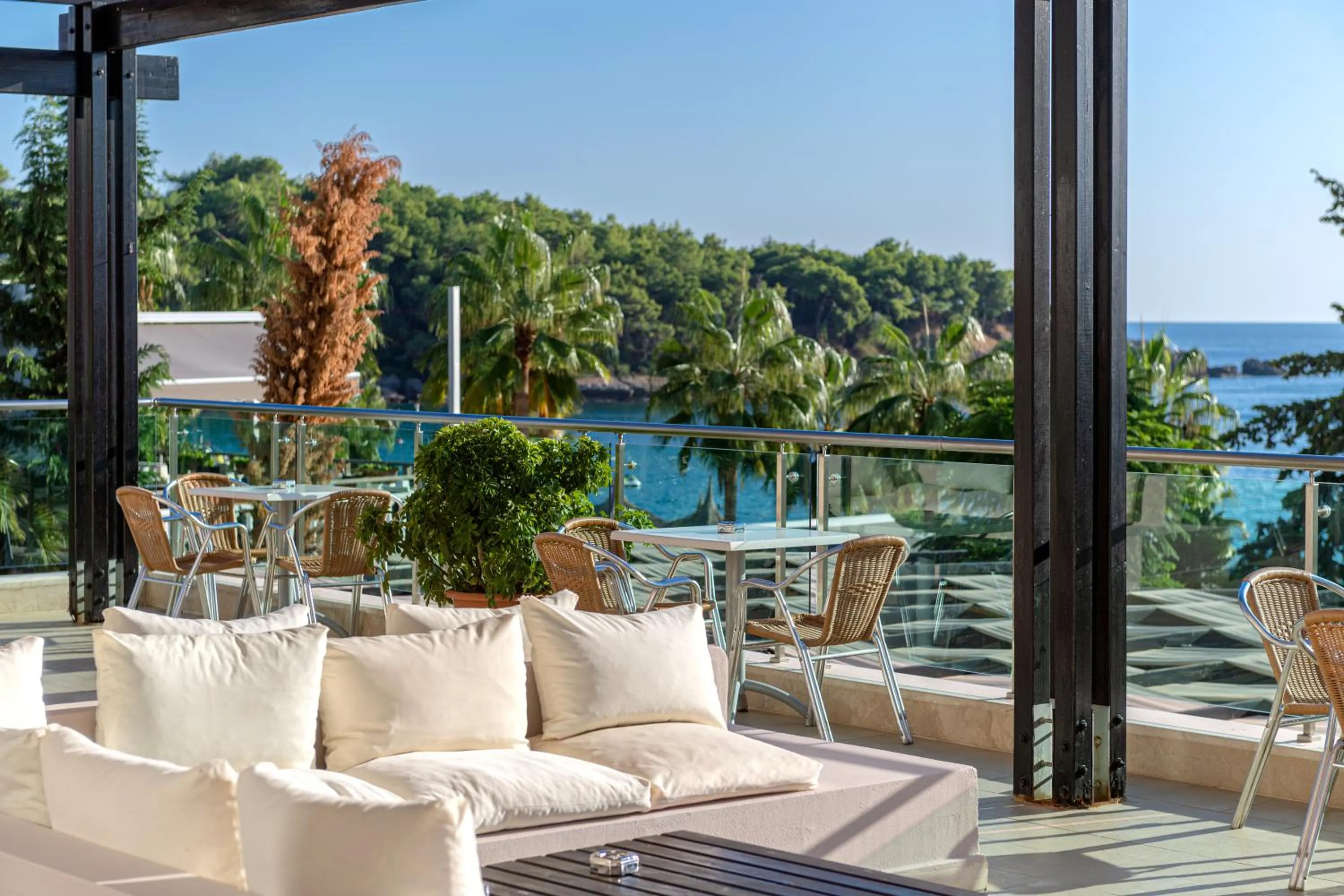 Patio in Sealife Buket Resort & Beach Hotel - Ultra All Inclusive