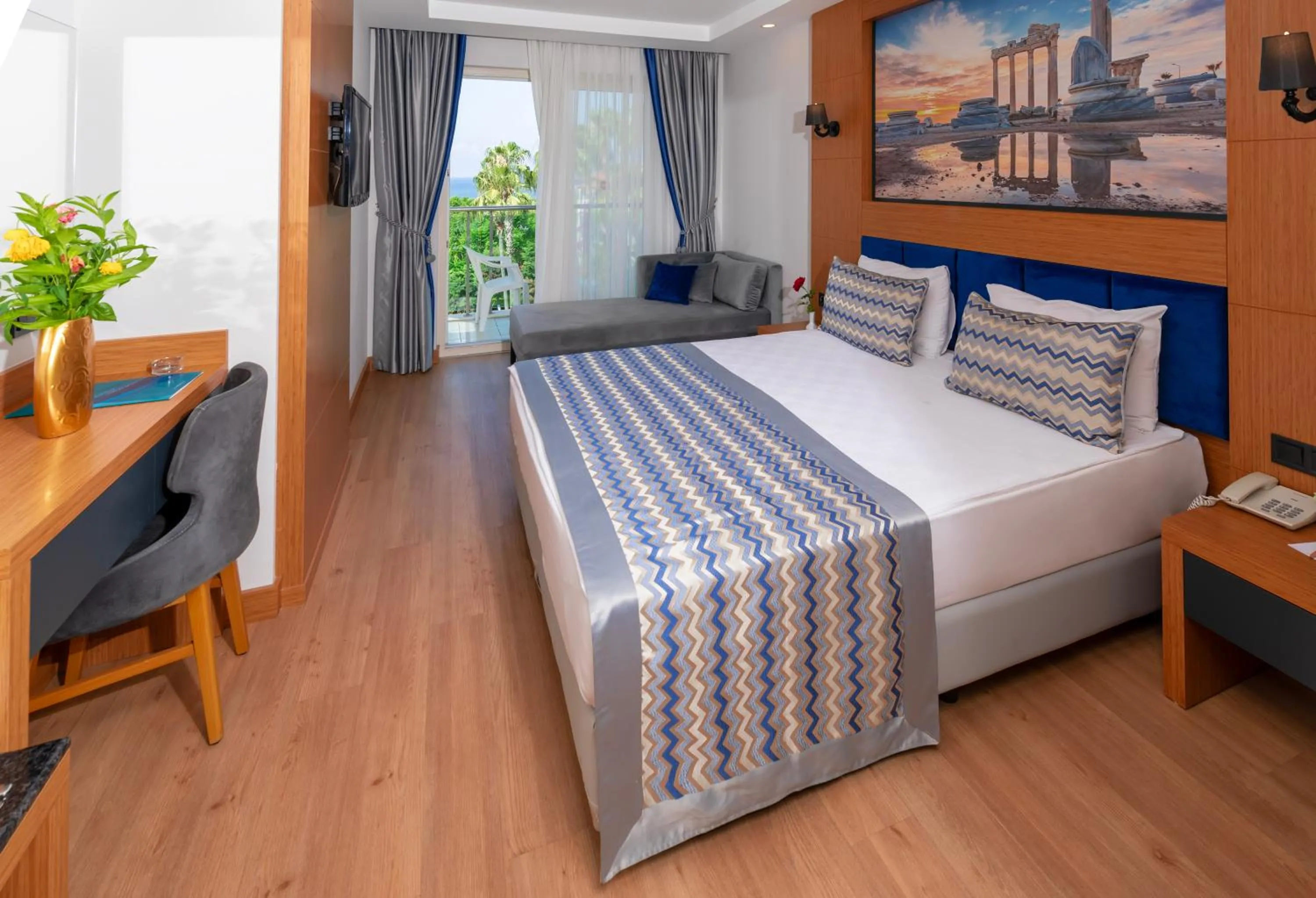 Bedroom, Bed in Sealife Buket Resort & Beach Hotel - Ultra All Inclusive