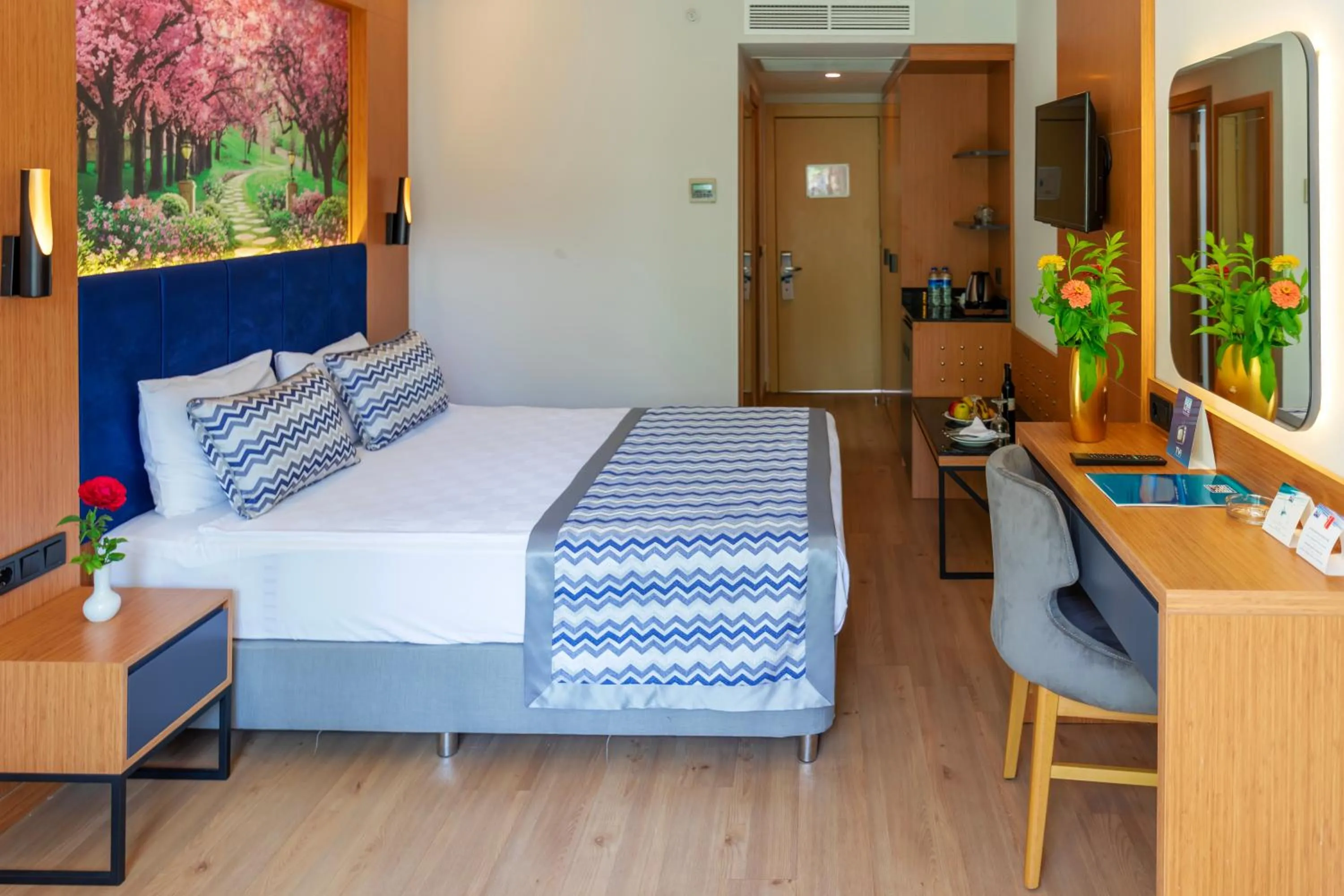 Bedroom, Bed in Sealife Buket Resort & Beach Hotel - Ultra All Inclusive