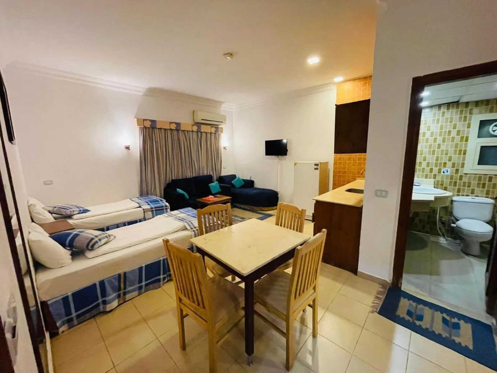 Bed in 4S Hotel Dahab