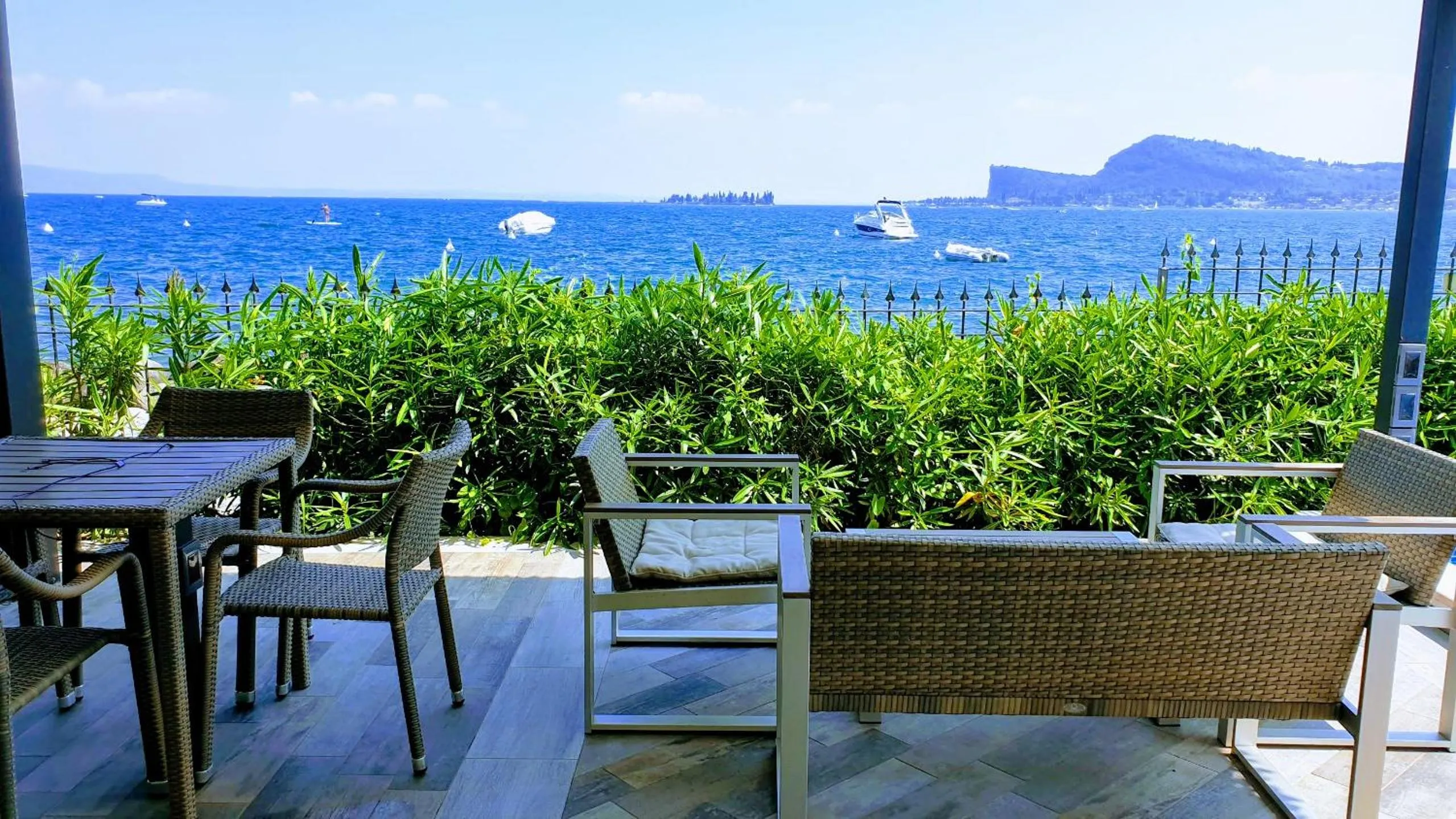 Lake view in Residence Villalsole