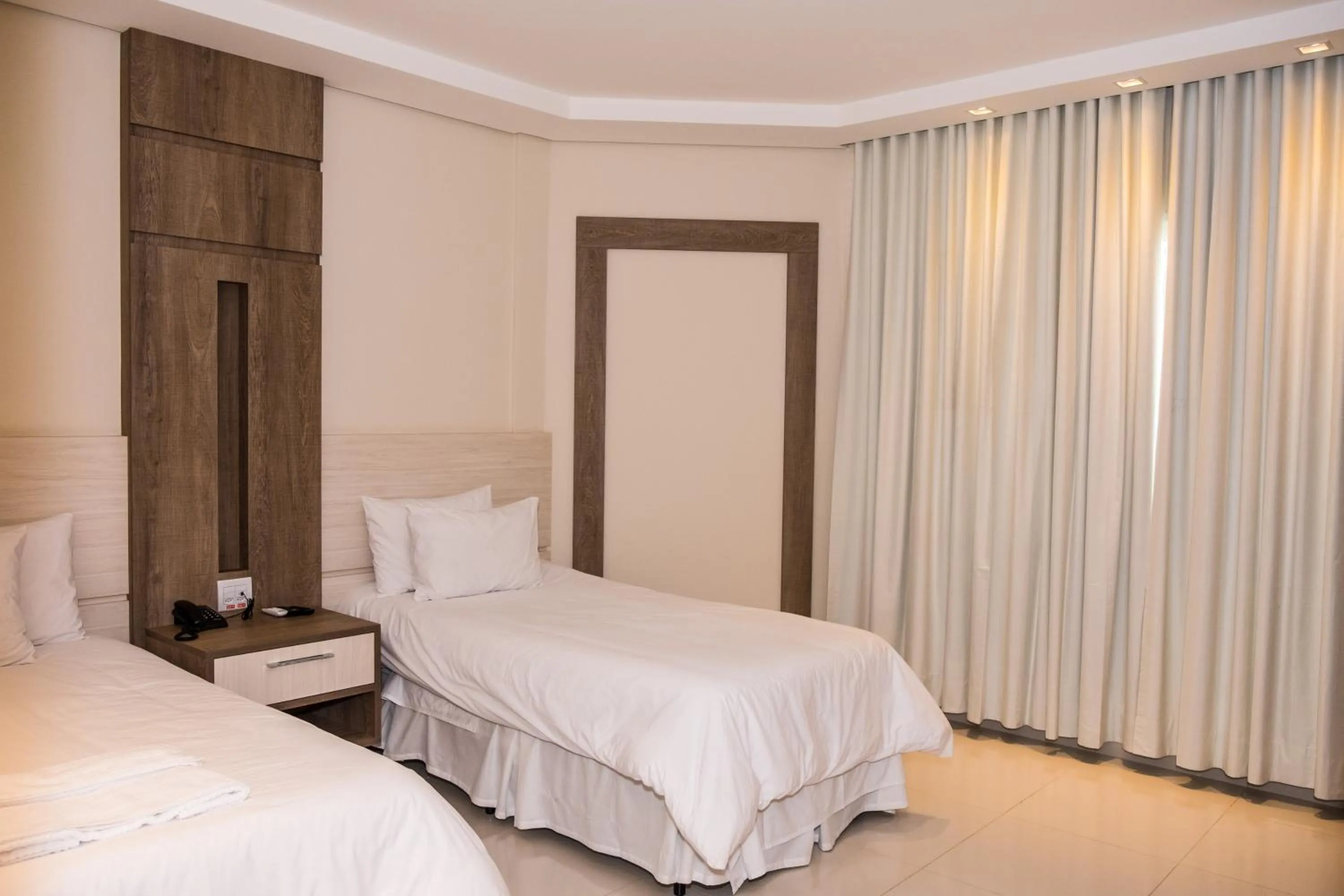 Photo of the whole room, Bed in Hd Park Hotel