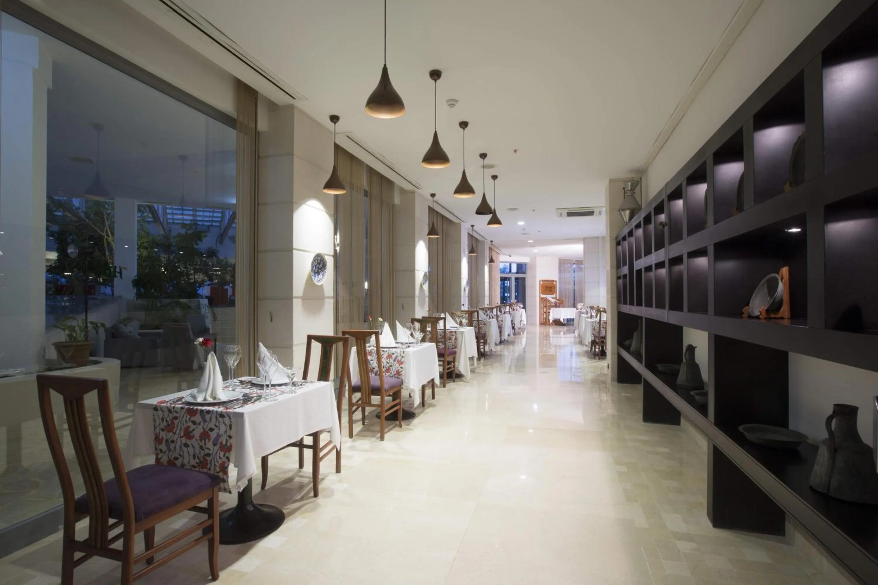 Restaurant/places to eat in Washington Resort Hotel & Spa