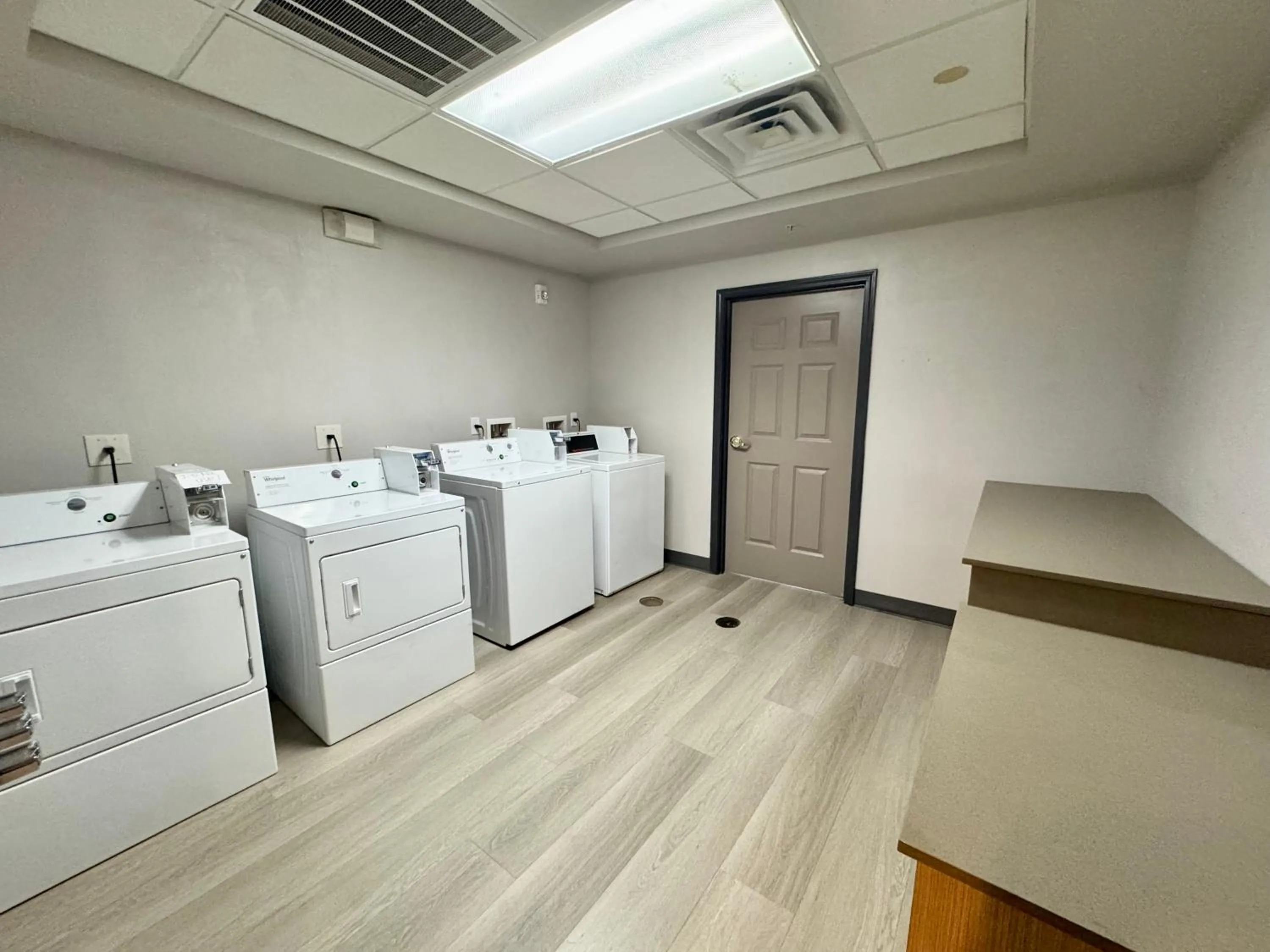 laundry in Country Inn & Suites by Radisson, Port Charlotte, FL