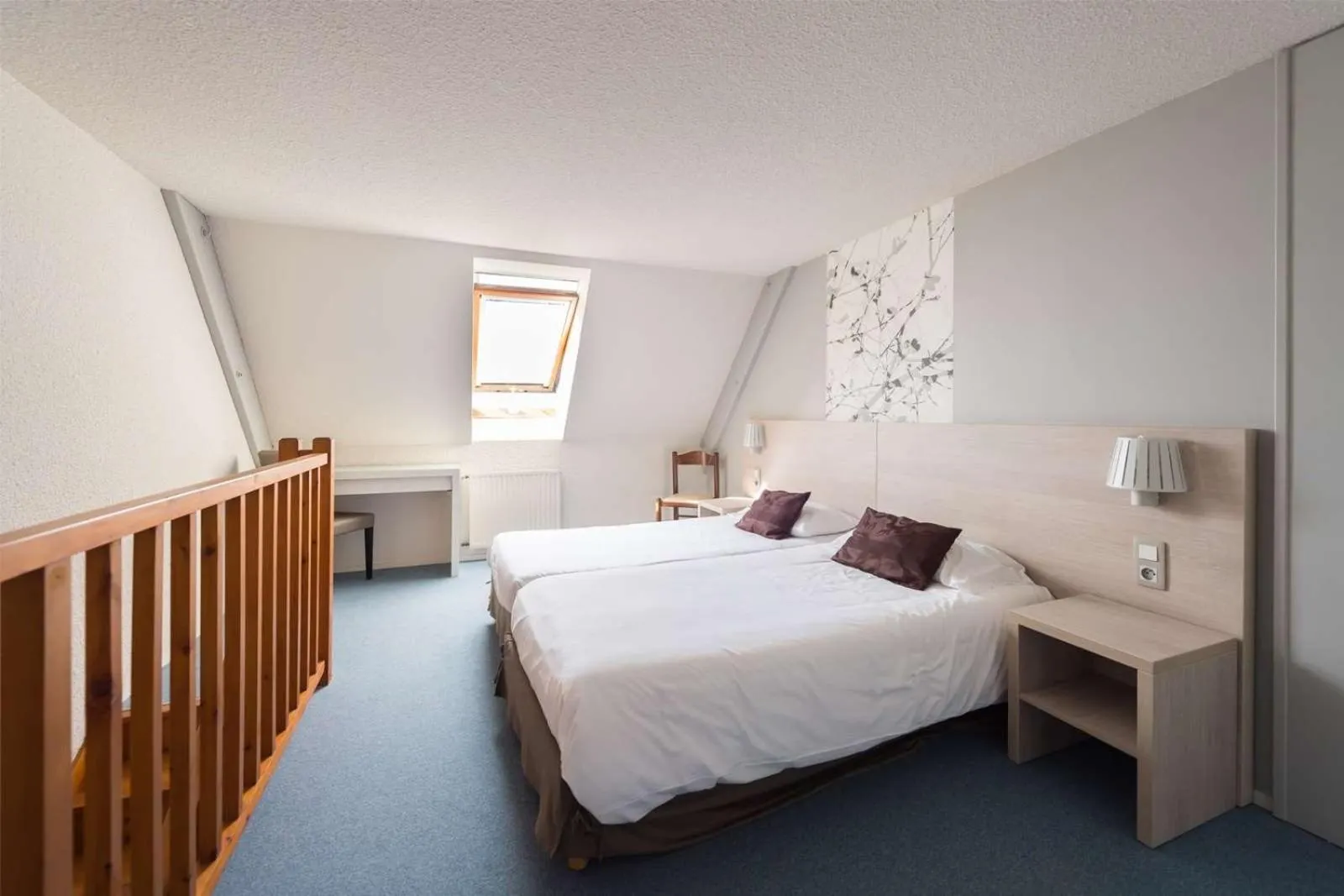 Bedroom, Bed in Brit Hôtel De L'océan