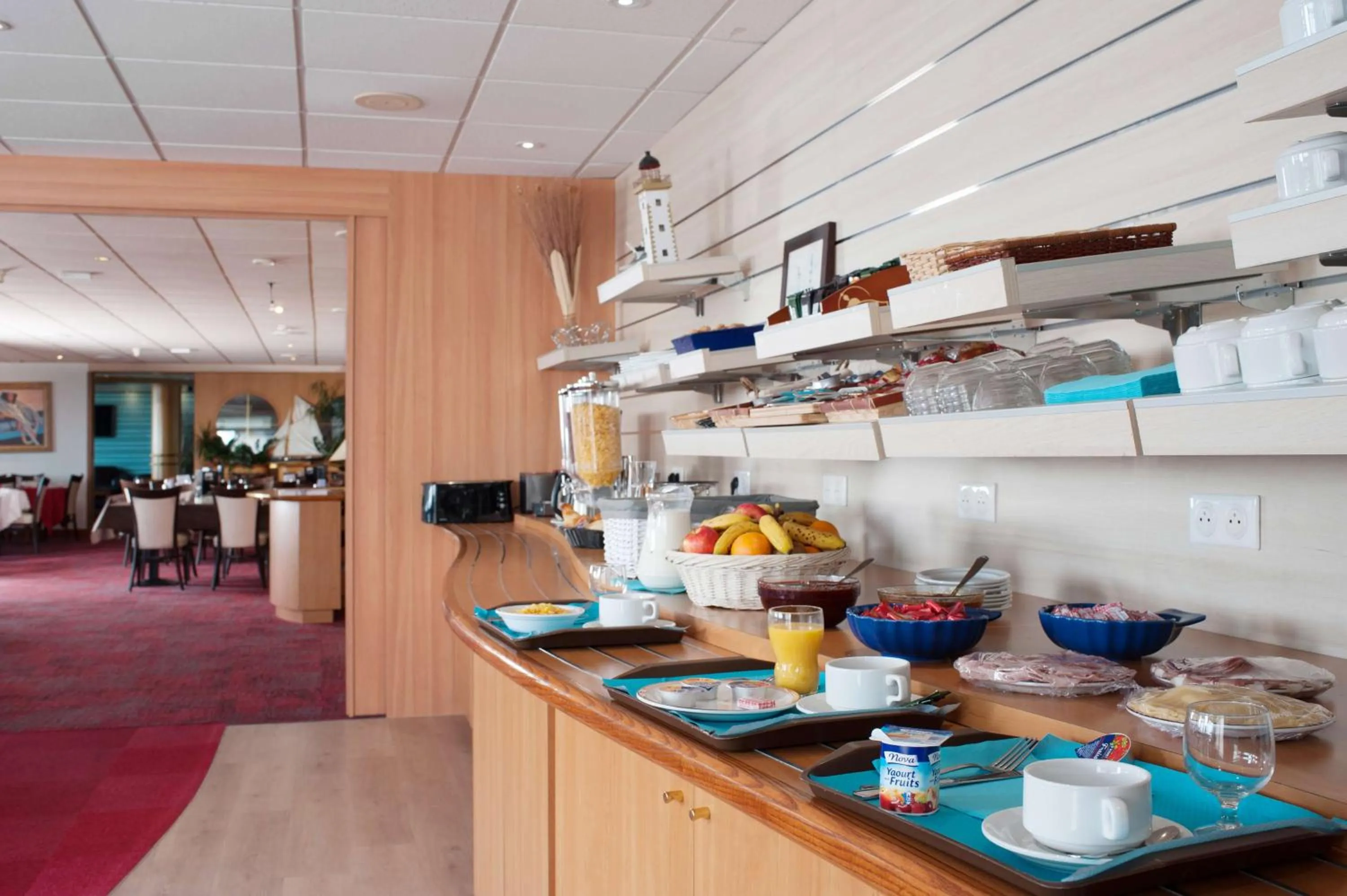 Breakfast in Brit Hôtel De L'océan