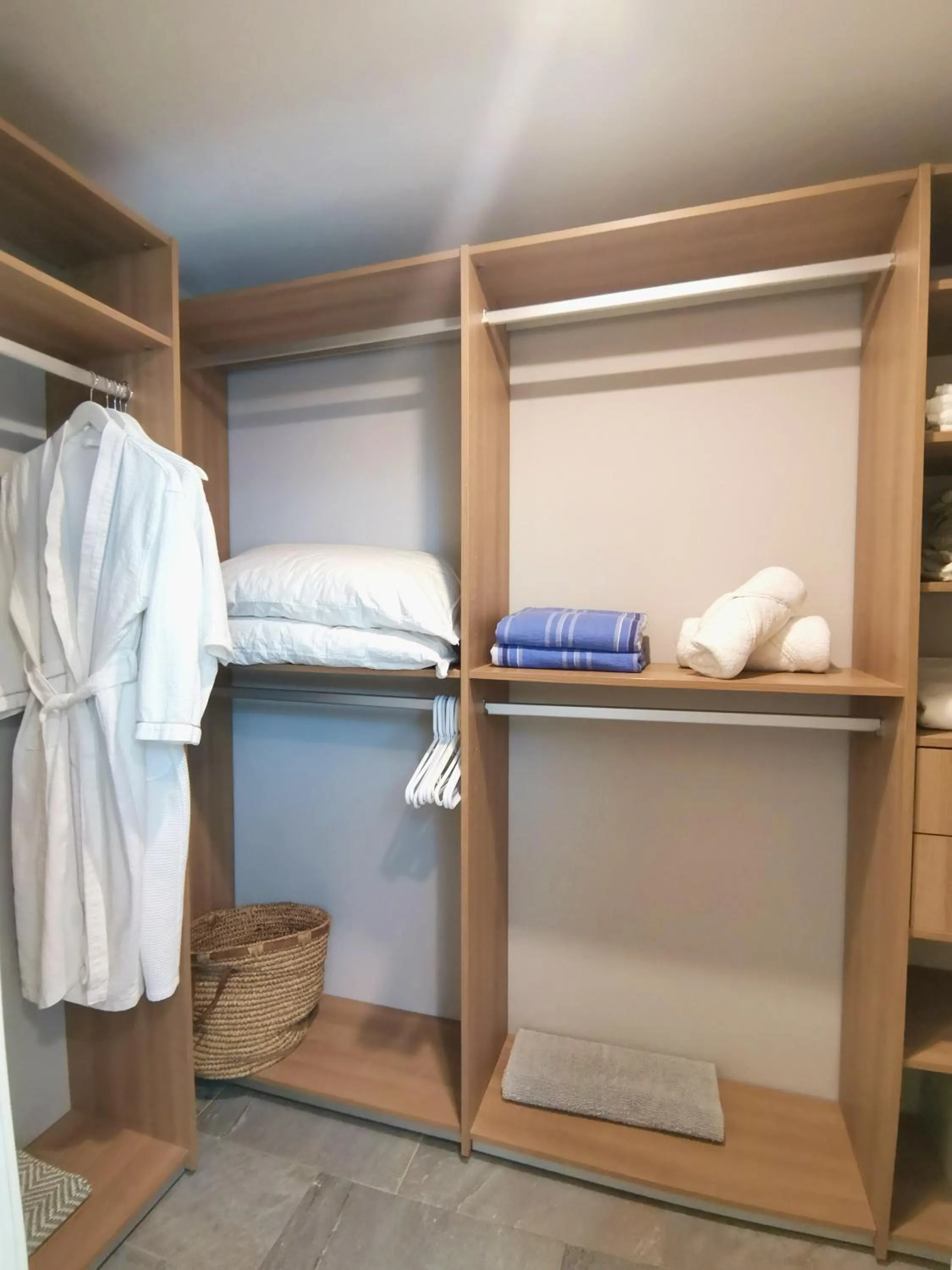 towels in Elan at Ballena Beach