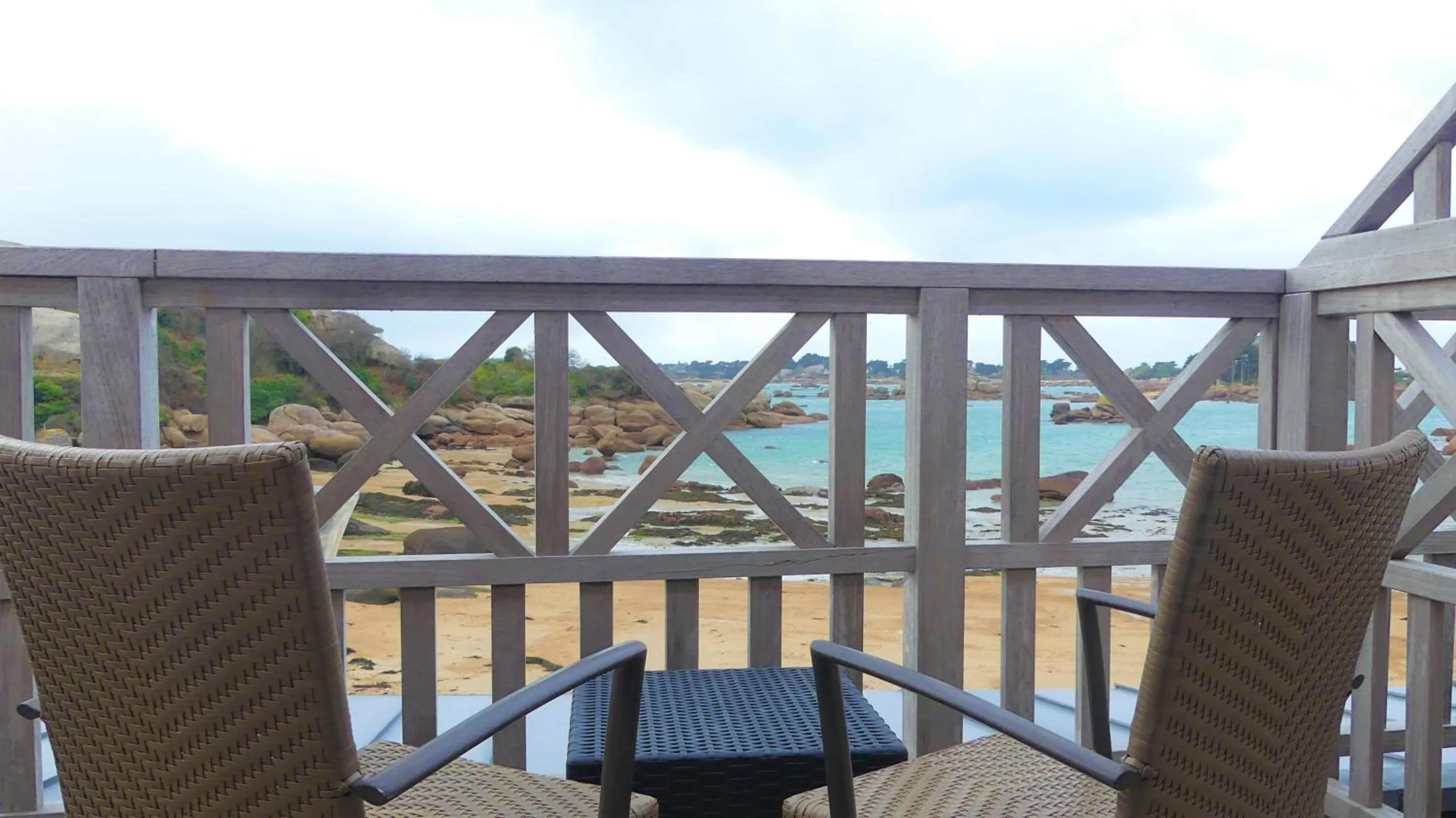 Balcony/Terrace in Logis Hôtel Saint Guirec Et De La Plage