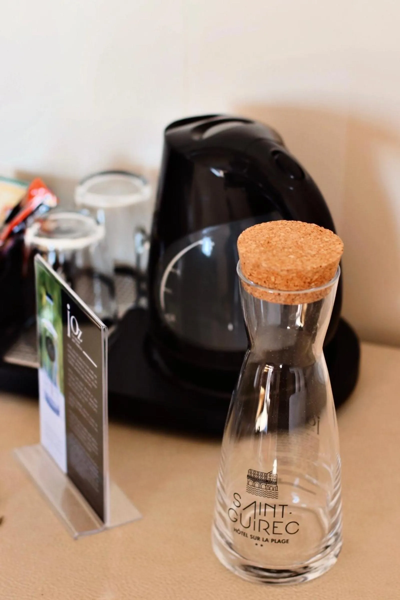 Coffee/tea facilities in Logis Hôtel Saint Guirec Et De La Plage